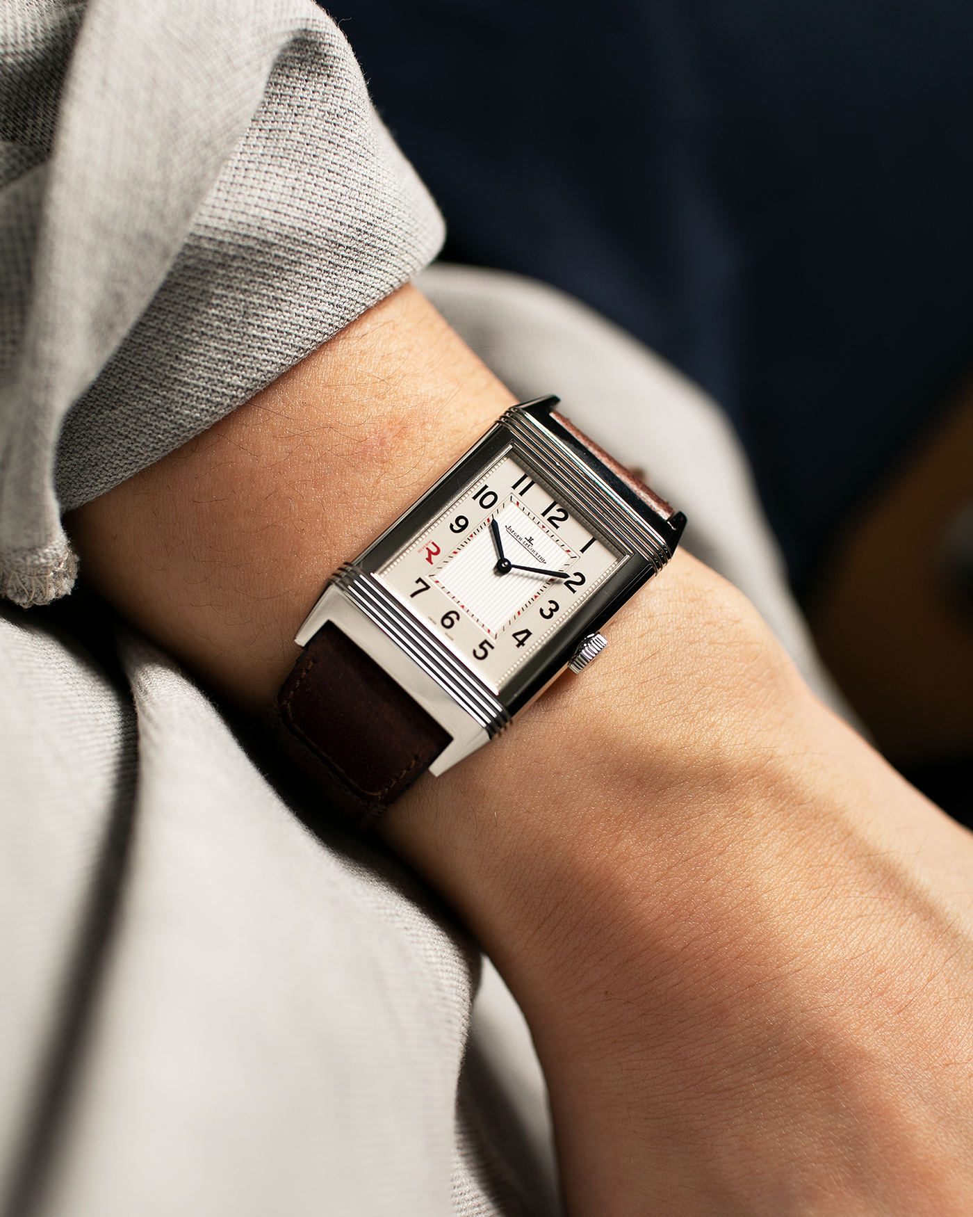 Brand: Jaeger LeCoultre Year: 2011 Model: Grande Reverso Ultra Thin Edizione Speciale Italica Ref 277.8.62 Material: Stainless Steel Movement: JLC Cal. 822, Manual-Wind Case Diameter: 46mm x 27mm Bracelet/Strap: Jaeger LeCoultre Case Fagliomo Brown Canvas Strap with Signed Tang Buckle