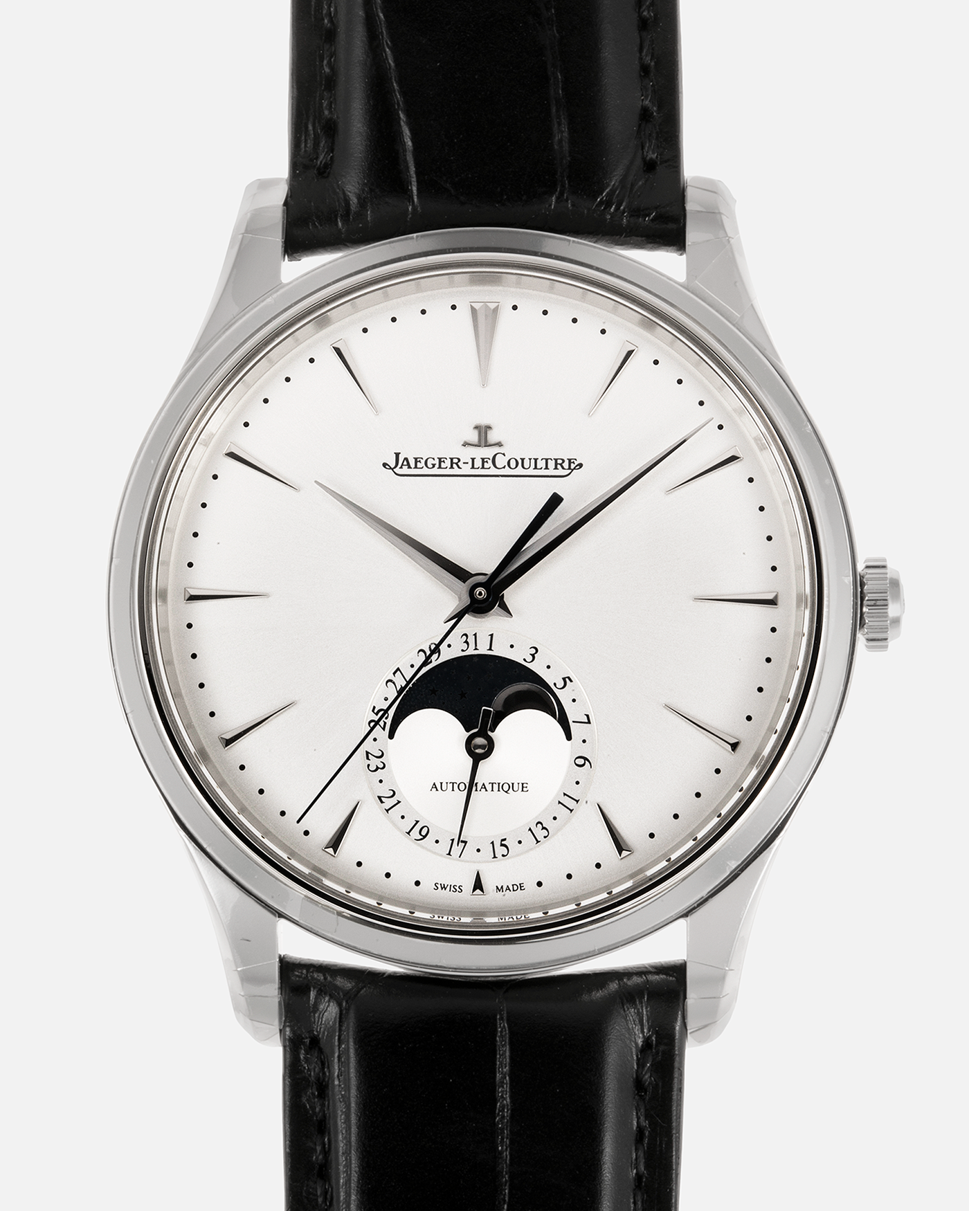 Brand: Jaeger LeCoultre Year: 2020 Model: Master Ultra Thin Moon Reference Number: Q1368430 Material: Stainless Steel Movement: JLC Cal. 925, Self-Winding Case Diameter: 39mm Bracelet / Strap: Jaeger LeCoultre Black Alligator Leather Strap with Signed Stainless Steel Deployant Clasp