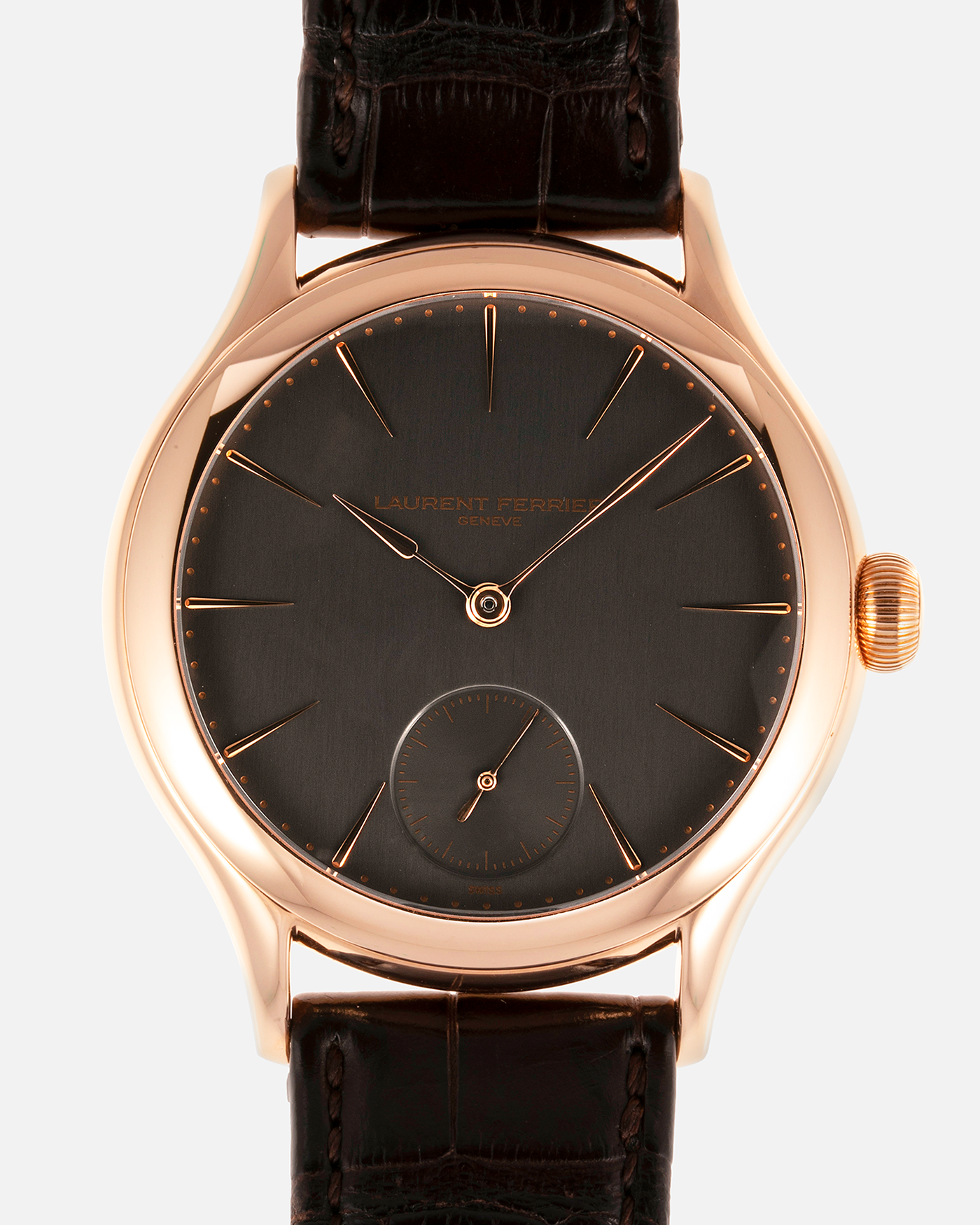 Brand: Laurent Ferrier Year: 2012 Model: Galet Classic Micro-Rotor Material: 18k Rose Gold Movement: Cal. 229.01 Micro-Rotor Case Diameter: 40mm Bracelet/Strap: Laurent Ferrier Brown Alligator Leather Strap with Laurent Ferrier 18k Rose Gold Tang Buckle