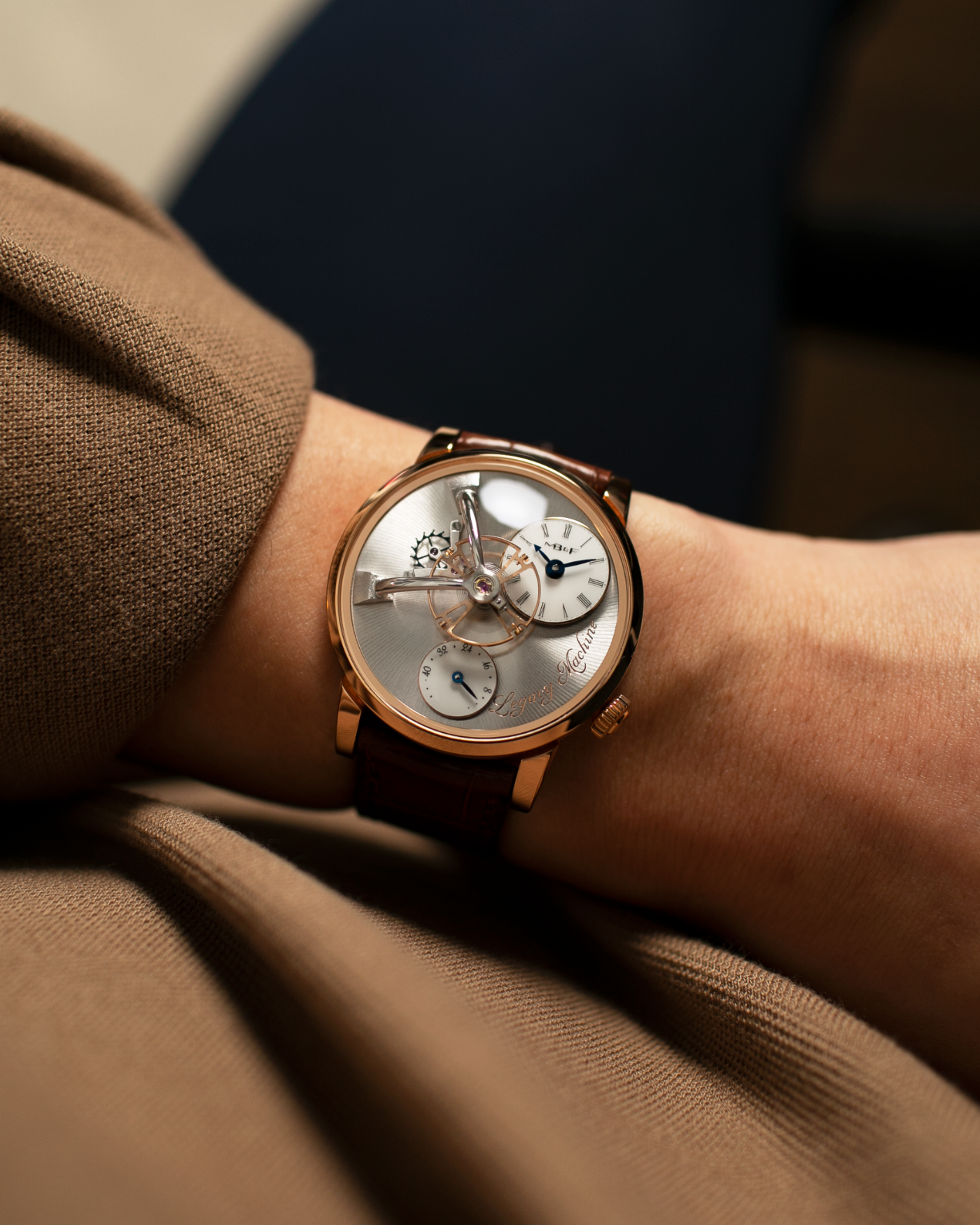 Brand: MB&F Year: 2021 Model: LM101  Material: Rose Gold Movement: In-House MB&F Caliber in collaboration with Kari Voutilainen Case Diameter: 40mm Bracelet/Strap: MB&F Brown Alligator Strap and 18k Rose Gold Tang Buckle