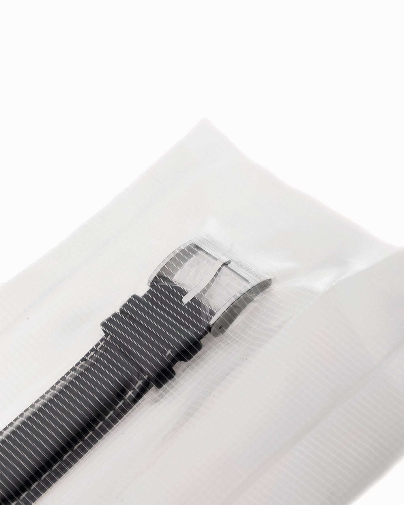 Brand: Ming Year: 2017 Model: 17.01 Material: Grade 5 Titanium Movement: Hand-winding mechanical movement Sellita SW210-1 Case Diameter: 38mm Strap: 3 Unused Ming Calf Straps, Ming Stainless Steel Tang Buckle