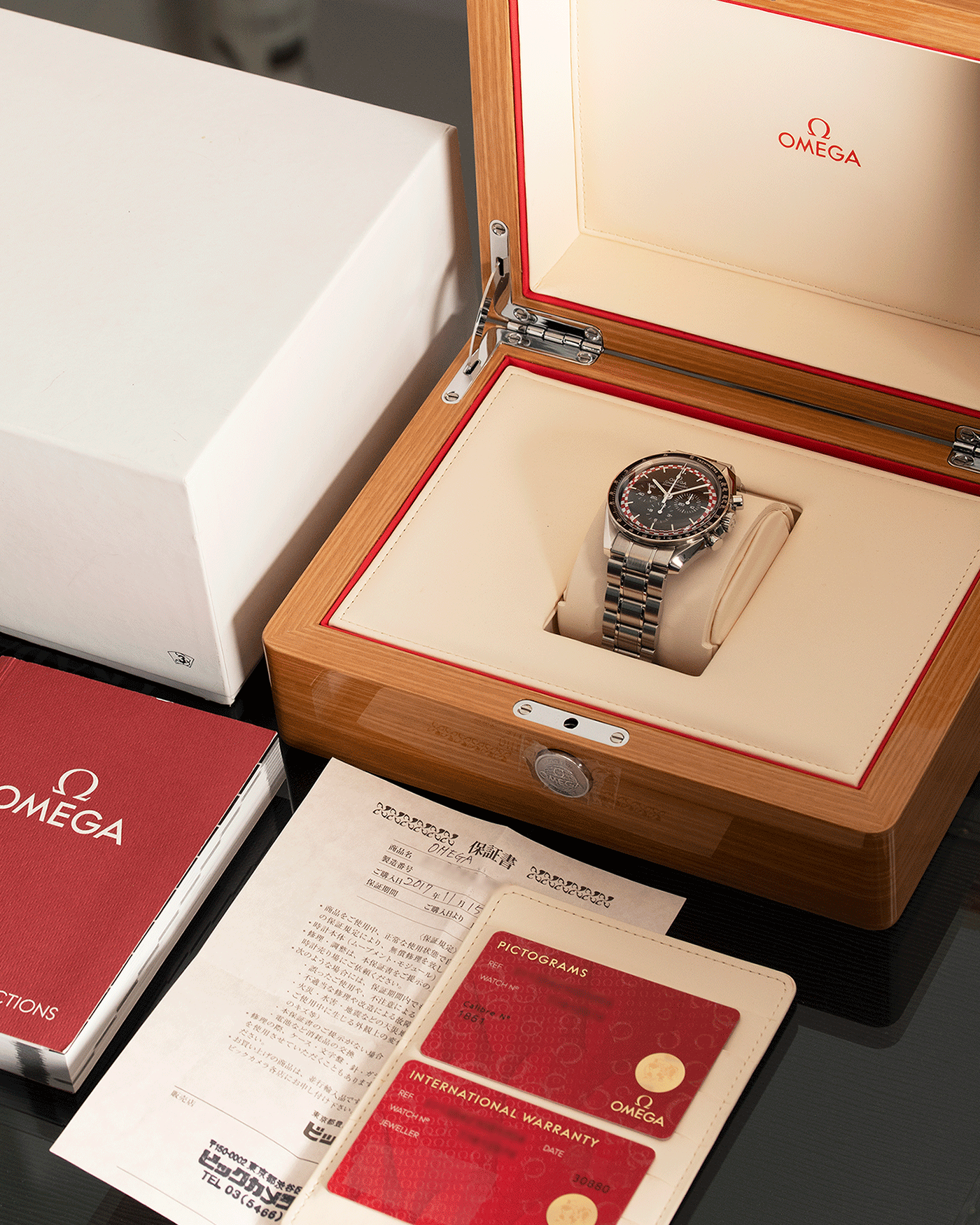 Brand: Omega Year: 2017 Model: Speedmaster Racing ‘Tin Tin’ Reference Number: 311.30.42.30.01.004 Material: Stainless Steel Movement: Omega in-house Cal. 1861 Case Diameter: 40mm Bracelet/Strap: Omega Speedmaster Bracelet