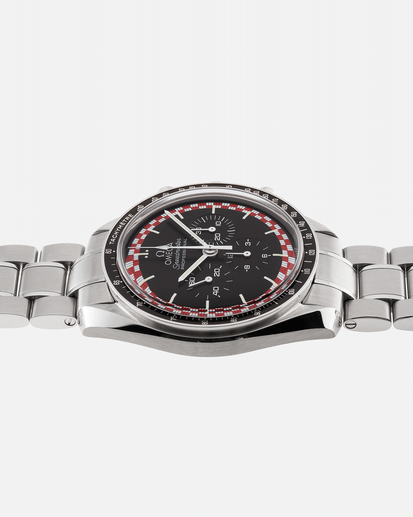 Brand: Omega Year: 2017 Model: Speedmaster Racing ‘Tin Tin’ Reference Number: 311.30.42.30.01.004 Material: Stainless Steel Movement: Omega in-house Cal. 1861 Case Diameter: 40mm Bracelet/Strap: Omega Speedmaster Bracelet