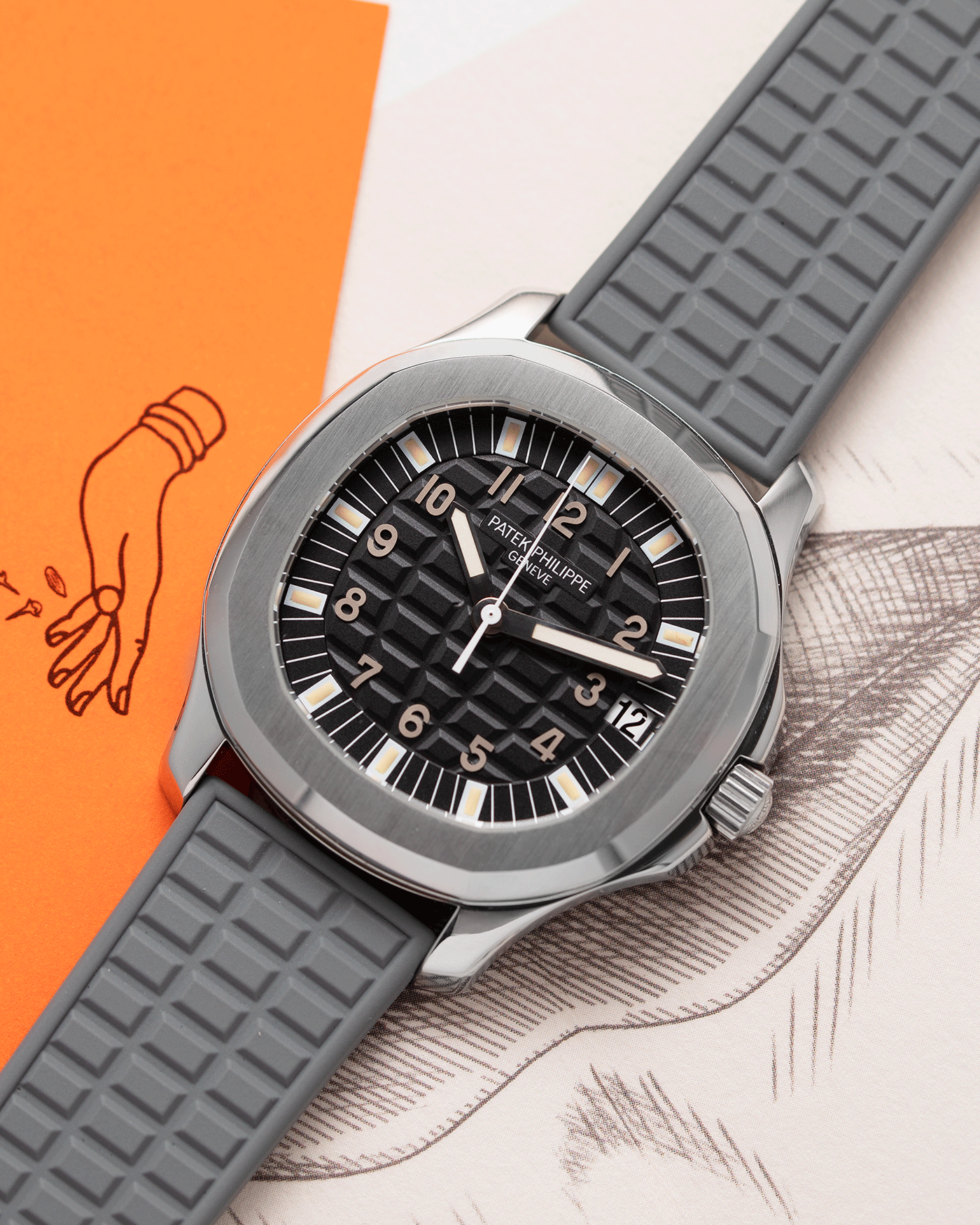 Patek philippe 2025 watch aquanaut