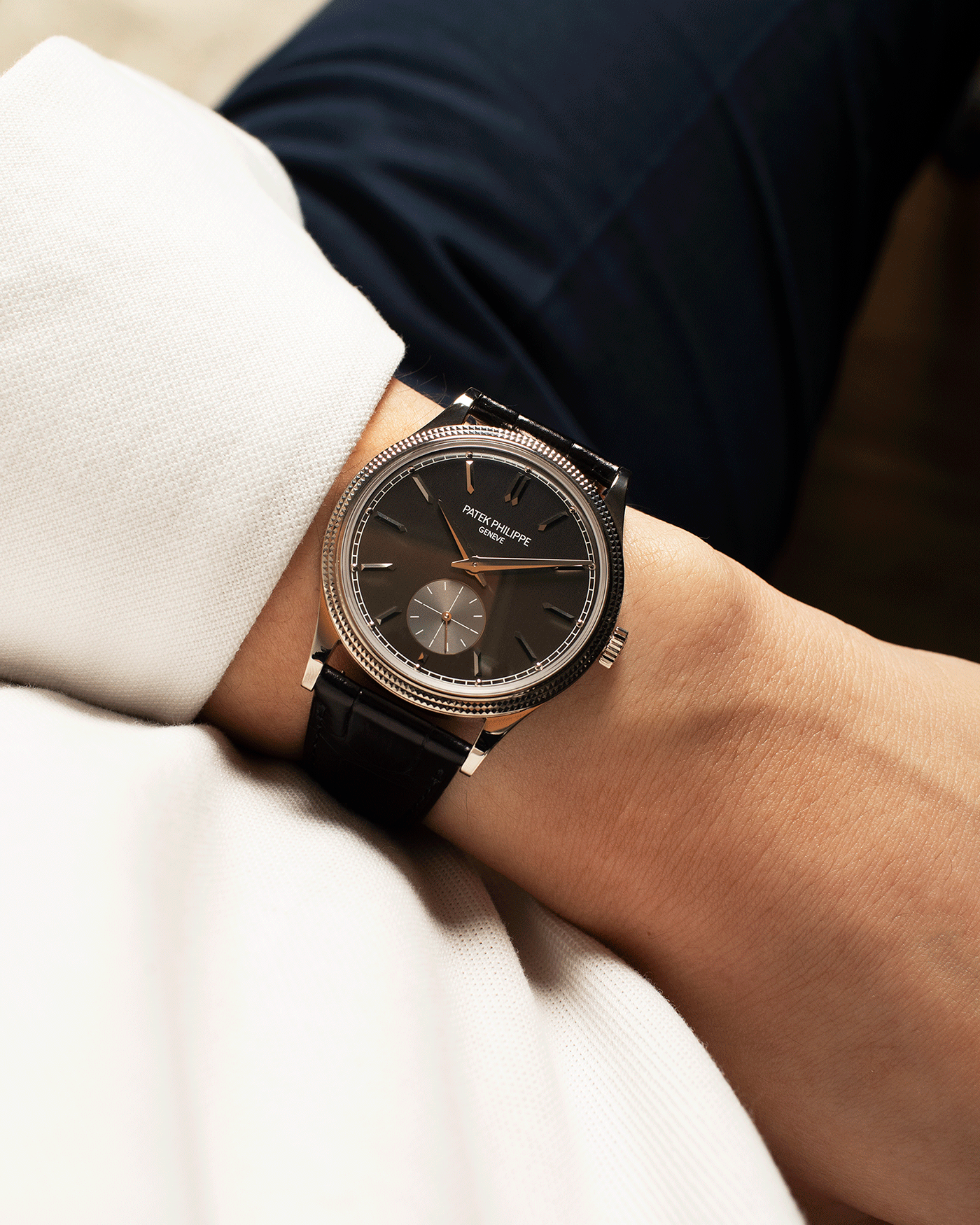 Brand: Patek Philippe Year: 2021 Model: Calatrava Reference: 6119G Material: White Gold Movement: Patek Philippe Cal. 30-255 Case Diameter: 39mm Strap: Patek Philippe Black Alligator Strap with 18k White Gold Patek Philippe Tang Buckle