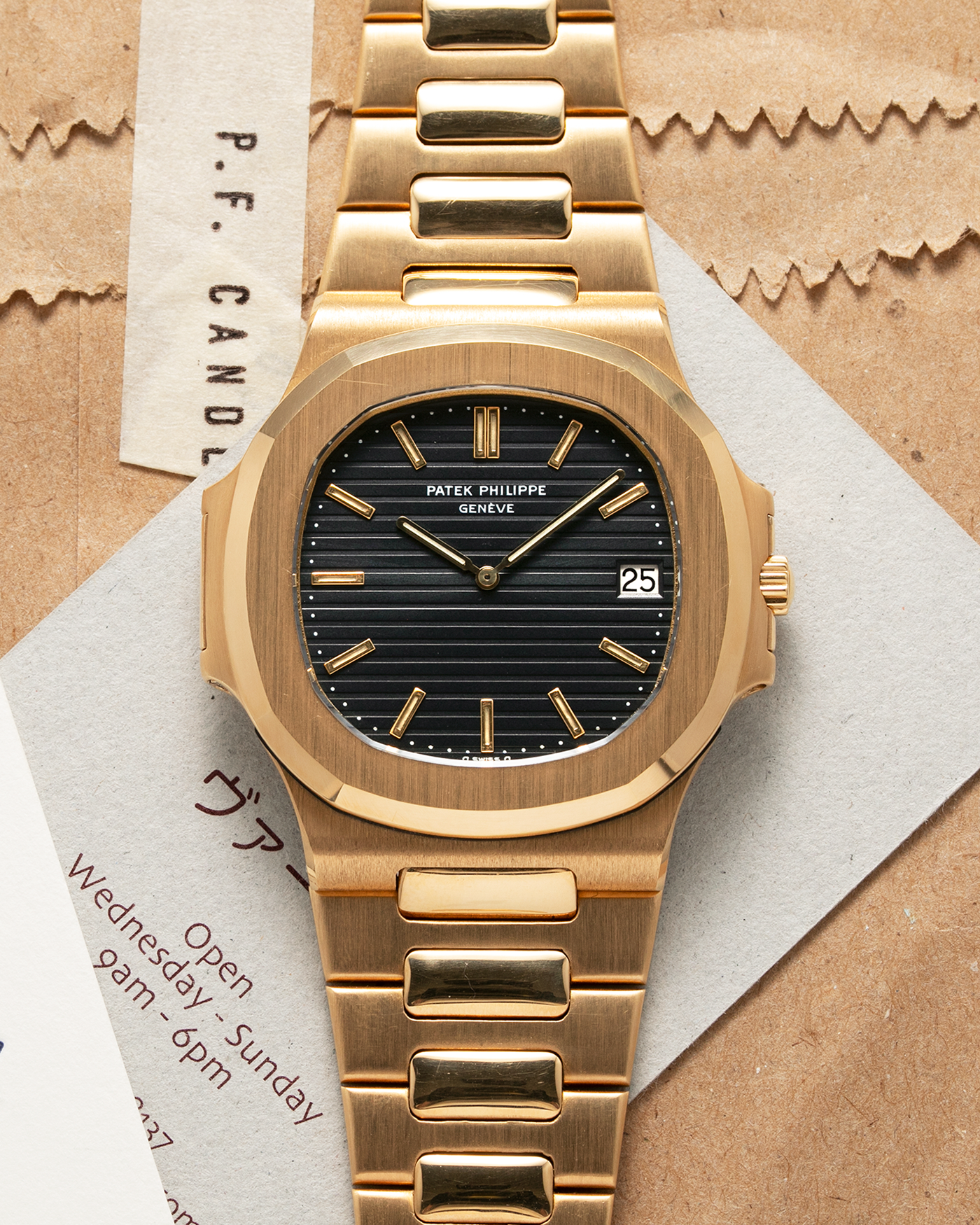 Brand: Patek Philippe Year: 1980’s Model: Nautilus Reference Number: 3700J Material: 18k Yellow Gold Movement: Cal. 28-255C Case Diameter: 40mm Bracelet: 18k Yellow Gold Patek Philippe Integrated Stainless Steel Bracelet