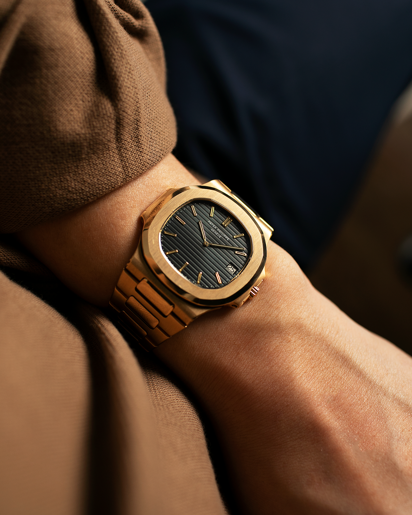 PATEK PHILIPPE 18ct gold La Flamme bracelet watch – mayfairwatch