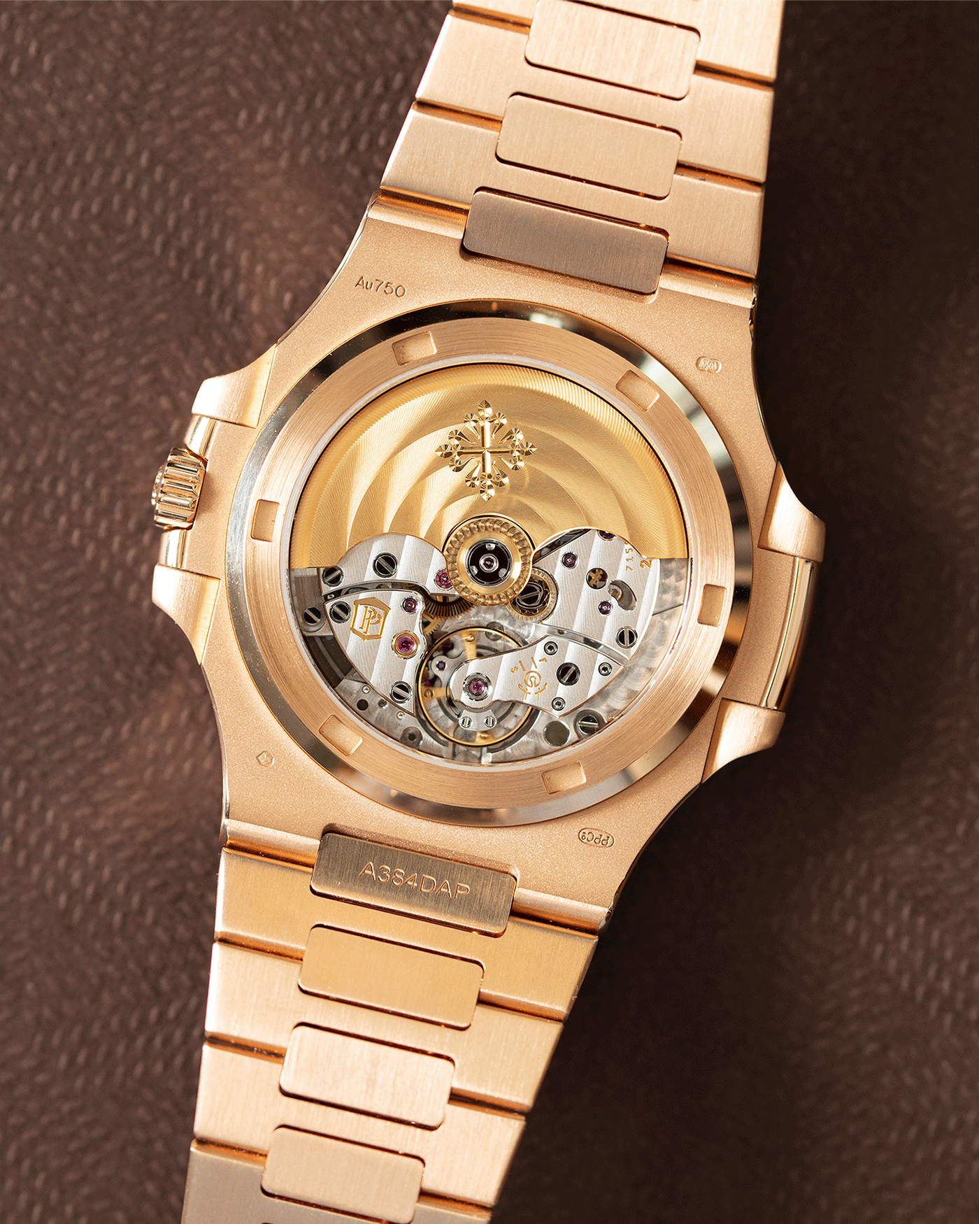 Patek philippe nautilus 5711 discount rose gold price