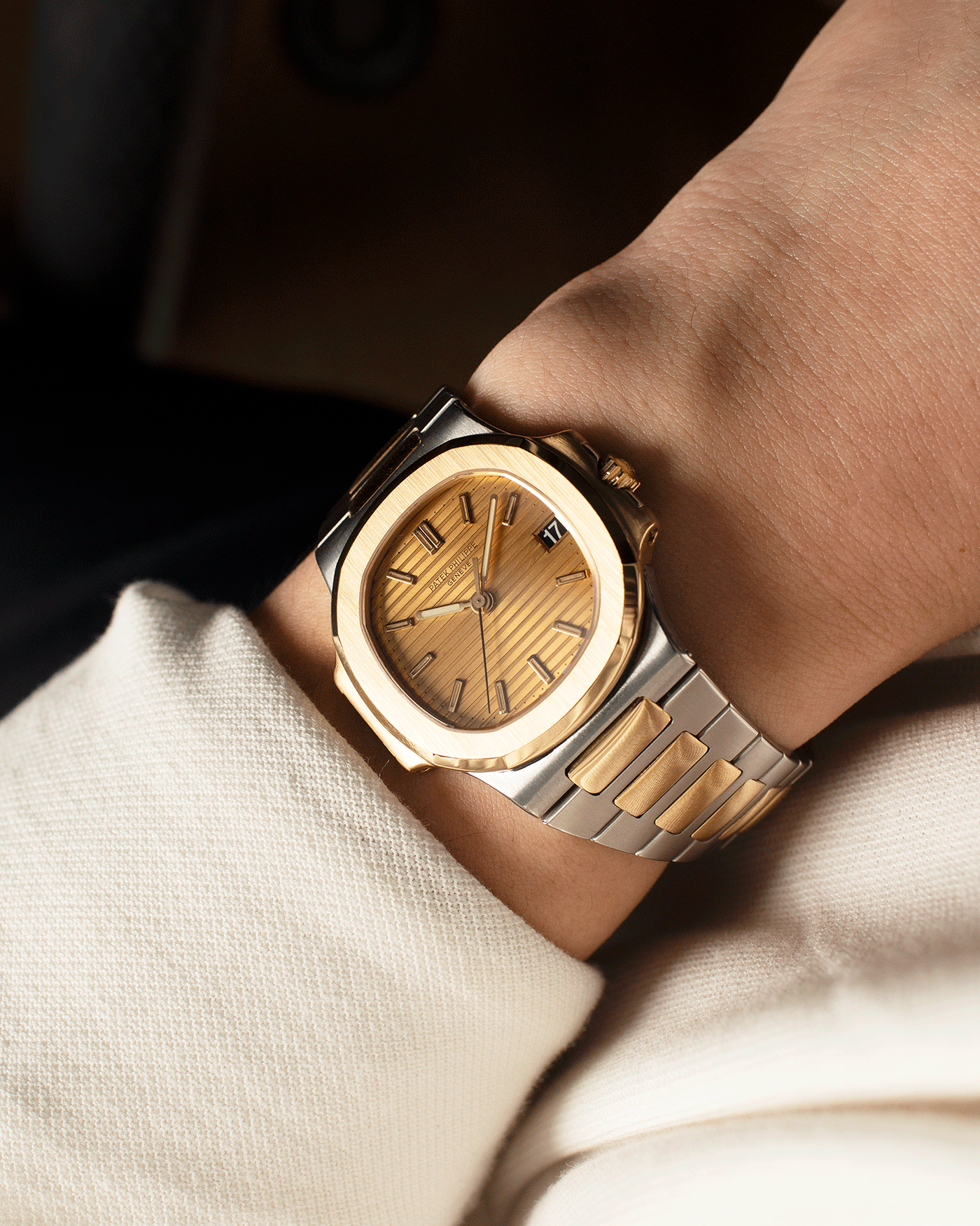 Patek philippe nautilus best sale 2 tone