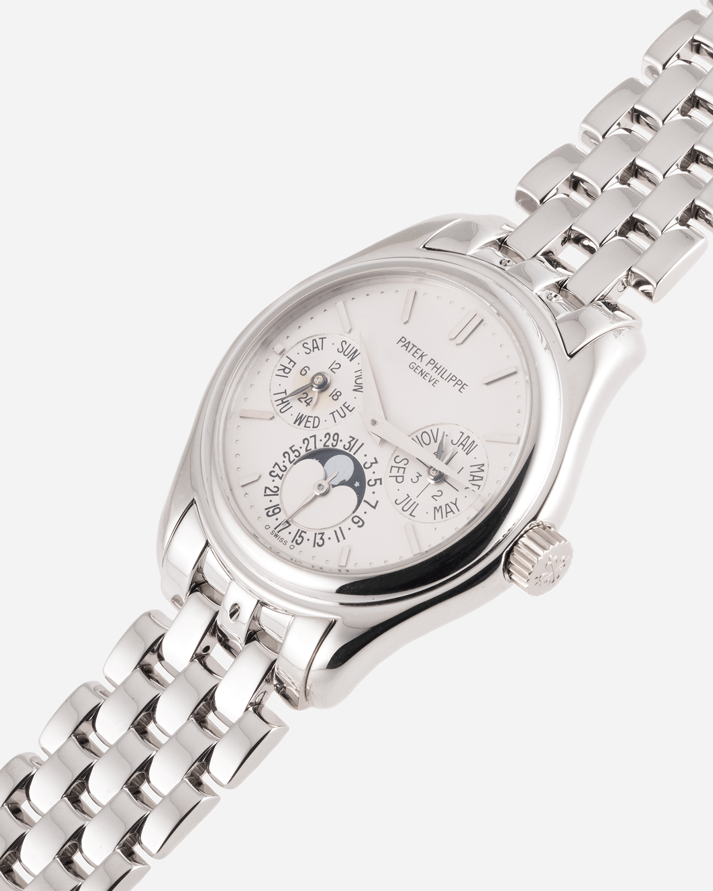 Brand: Patek Philippe Year: 2006 Model: Perpetual Calendar Reference Number: 5136G Material: 18k White Gold Movement: Cal 240Q Case Diameter: 37mm Bracelet: 18k White Gold Patek Philippe Bracelet
