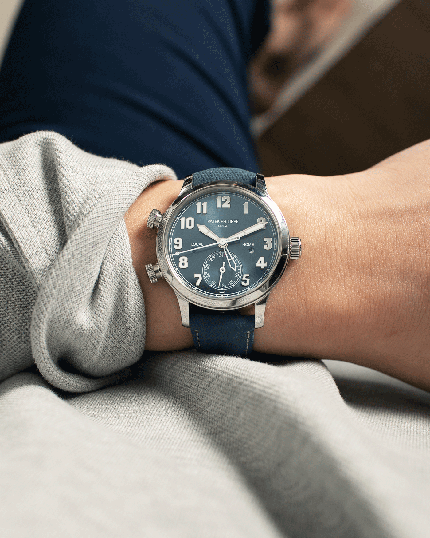 Patek Philippe Calatrava Pilot Travel Time 7234A Singapore Edition