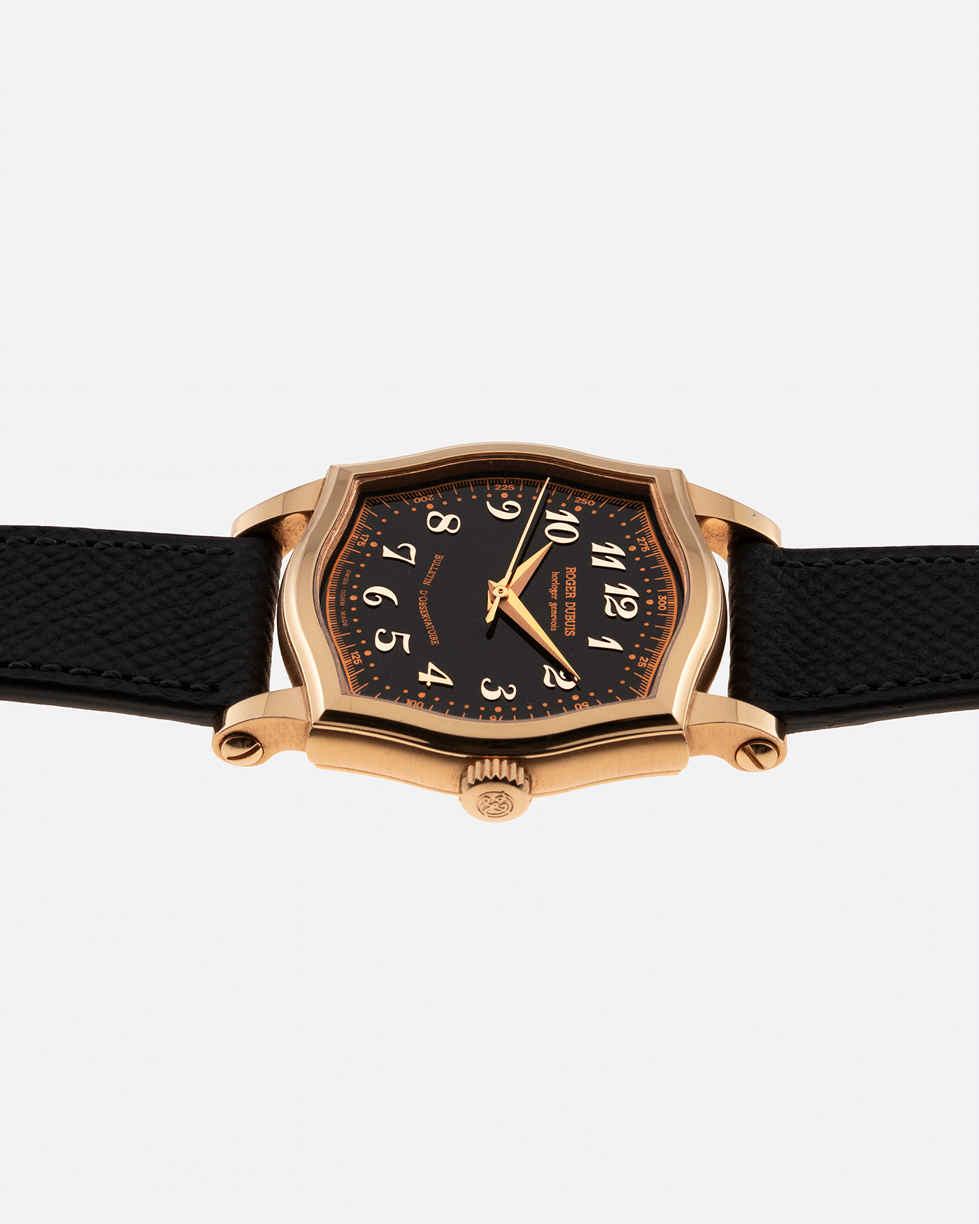 Brand: Roger Dubuis Year: 2000’s Model: Sympathie 37 Material: 18k Yellow Gold Movement: Cal RD 57 Case Diameter: 37mm Strap: Molequin X S.Song Black Grained Calf