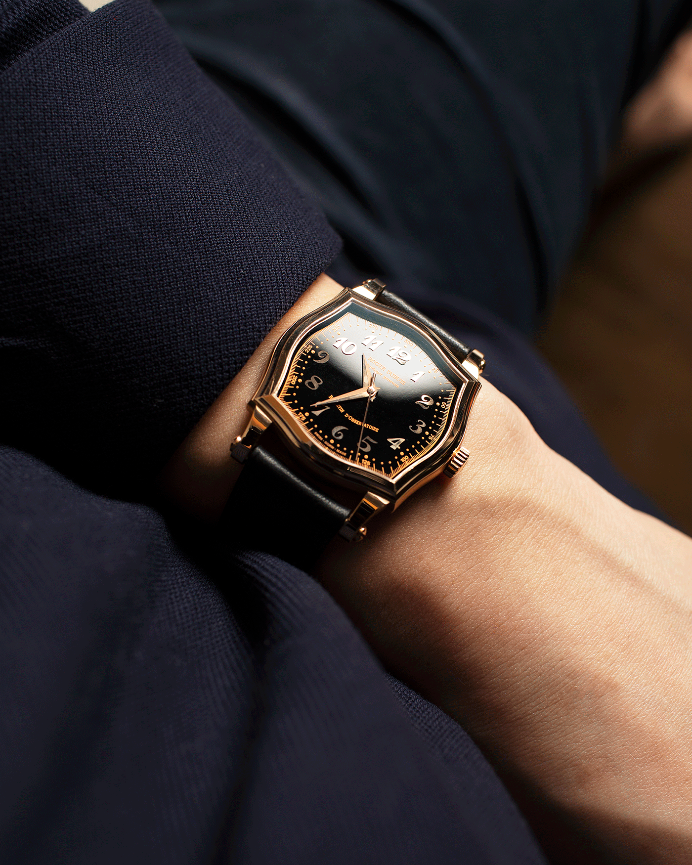 Brand: Roger Dubuis Year: 2000’s Model: Sympathie 37 Material: 18k Yellow Gold Movement: Cal RD 57 Case Diameter: 37mm Strap: Nostime Black French Calf Leather and 18k Yellow Gold Roger Dubuis Tang Buckle