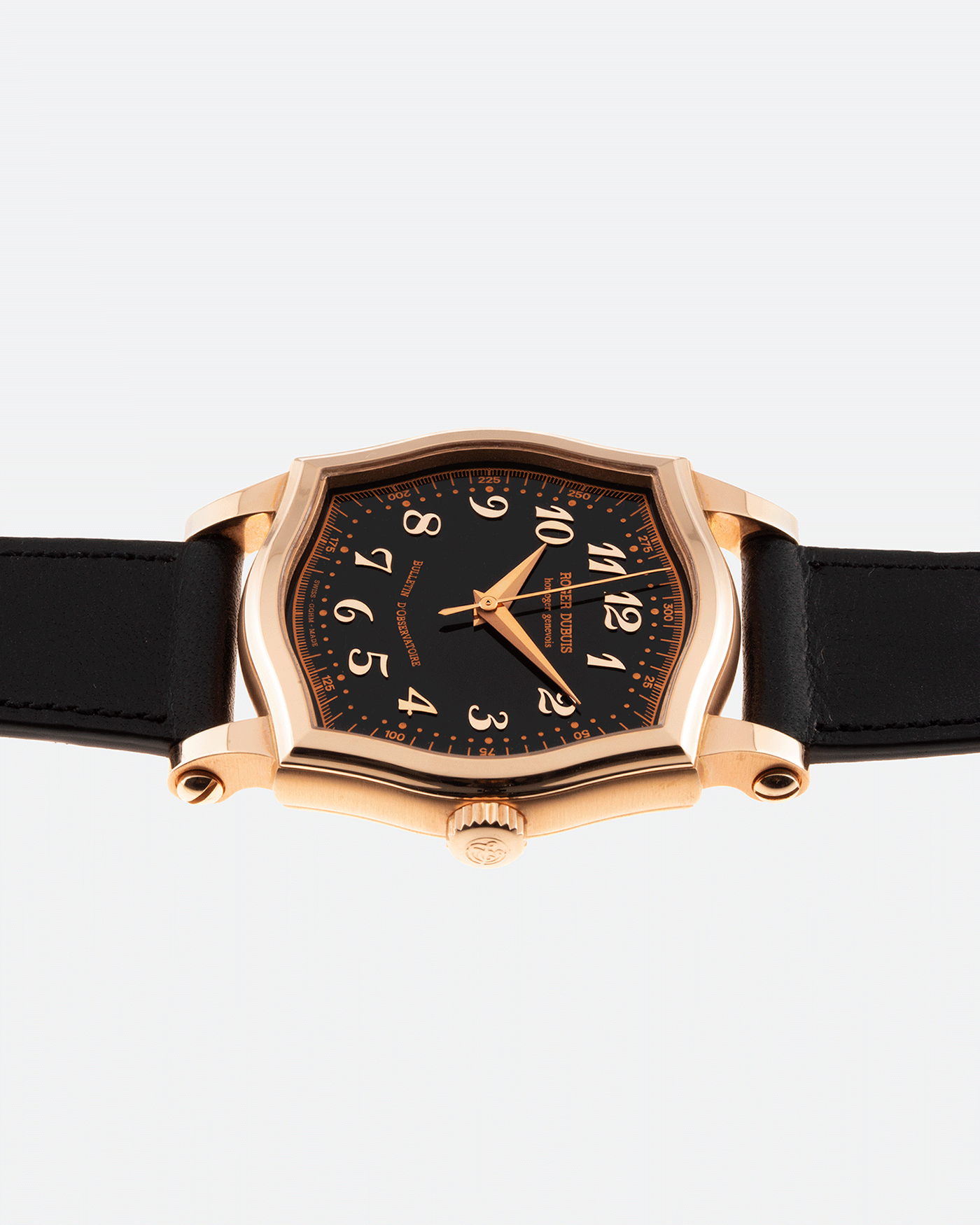 Brand: Roger Dubuis Year: 2000’s Model: Sympathie 37 Material: 18k Yellow Gold Movement: Cal RD 57 Case Diameter: 37mm Strap: Nostime Black French Calf Leather and 18k Yellow Gold Roger Dubuis Tang Buckle
