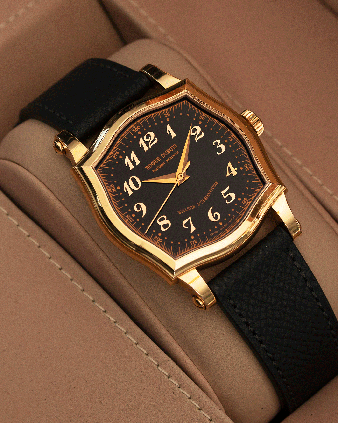 Brand: Roger Dubuis Year: 2000’s Model: Sympathie 37 Material: 18k Yellow Gold Movement: Cal RD 57 Case Diameter: 37mm Strap: Molequin X S.Song Black Grained Calf