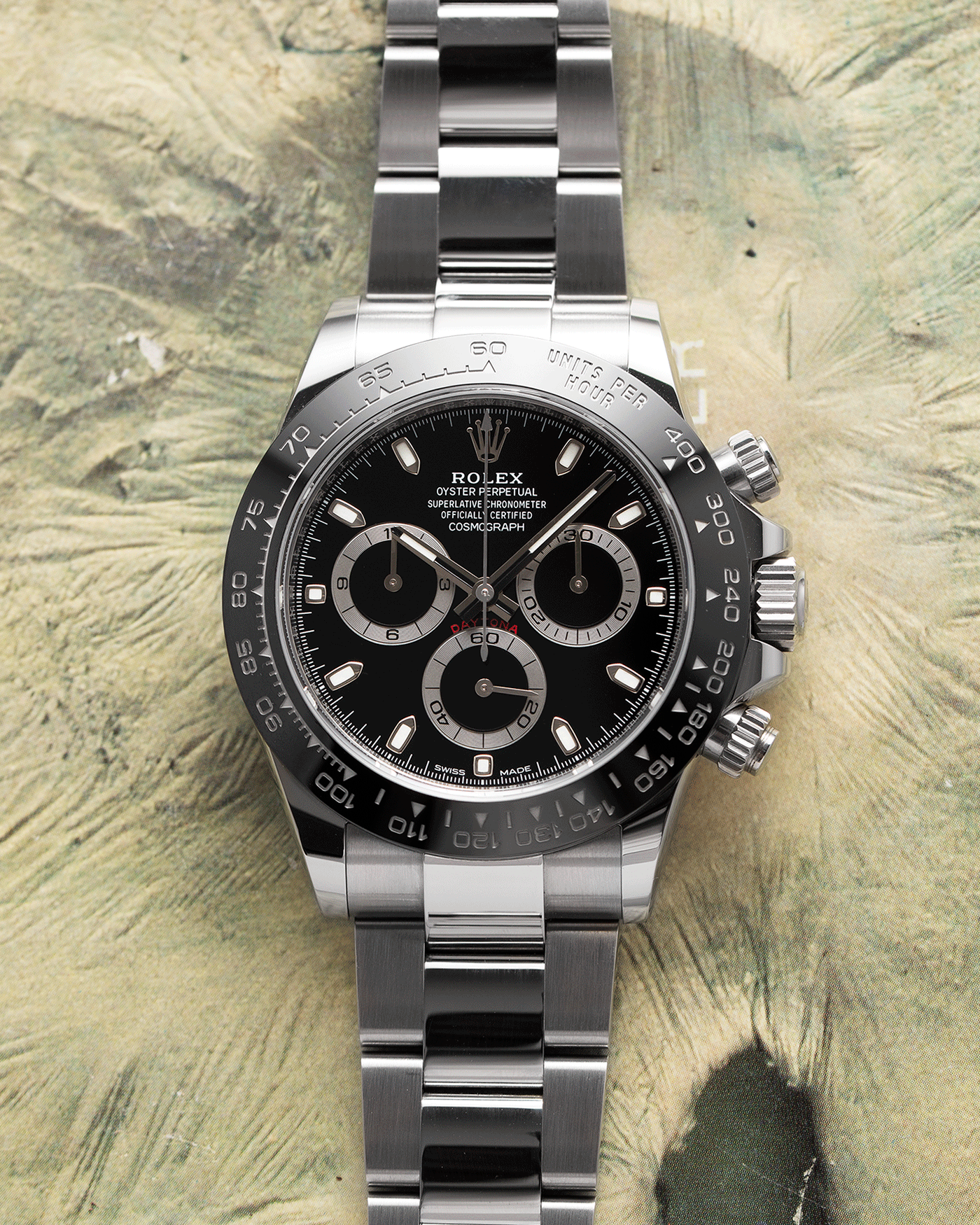 Brand: Rolex Year: 2019 Model: Daytona Reference: 116500 Material: Stainless Steel Movement: Calibre 4130 Case Diameter: 40mm Strap: Stainless Steel Rolex Oyster Bracelet