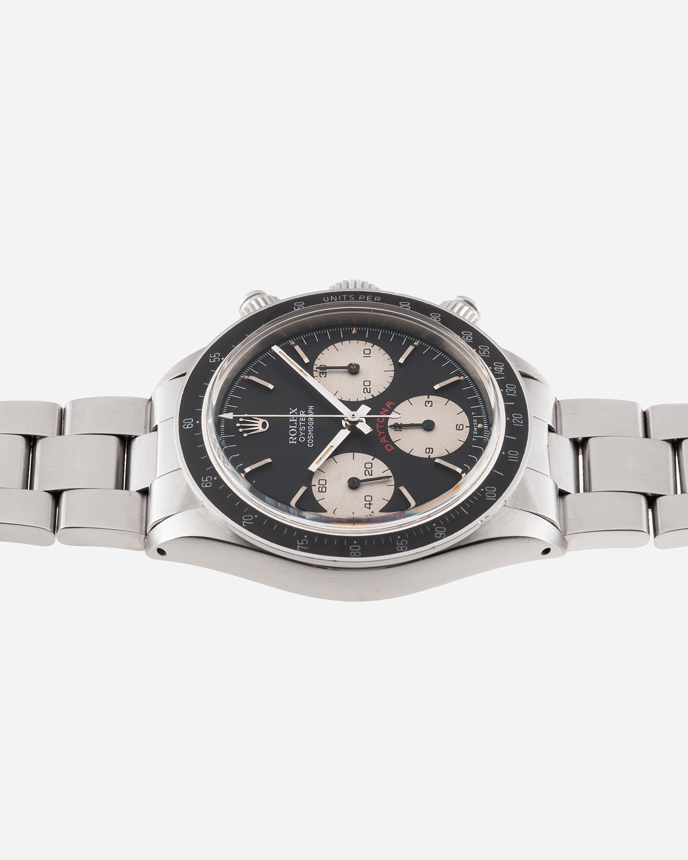 Brand: Rolex Year: 1985 Model: Cosmograph Daytona Reference Number: 6263 Serial Number: 8,7XXX,XXX Material: Stainless Steel Movement: Valjoux 727 Case Diameter: 36mm Strap: Rolex 78350 Oyster Bracelet with 571 Endlinks