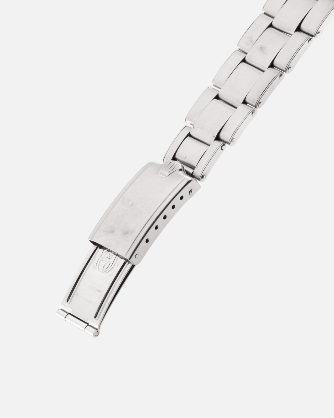 Brand: Rolex Year: 1966 Model: Cosmograph Daytona Reference Number: 6239 Serial Number: 1,4XX,XXX Material: Stainless Steel Movement: Valjoux 72 Case Diameter: 36.5mm Strap: Rolex 7205 Folded Oyster Bracelet with 57 Endlinks, Stamped 4.66