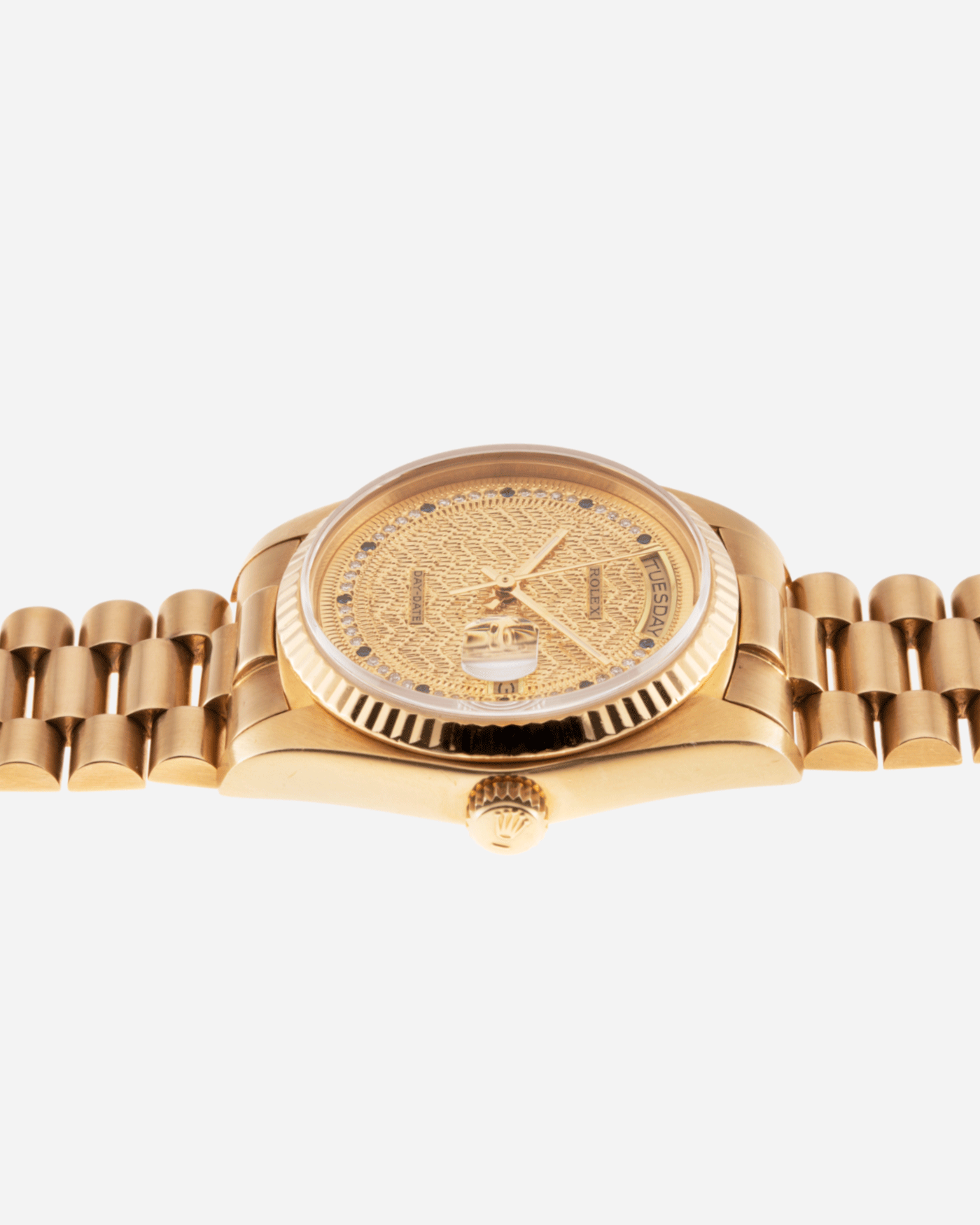 Brand: Rolex Year: 1987 Model: Day Date Reference Number: 18038 Serial Number: 9,6XX,XXX Material: 18k Yellow Gold Movement: Cal. 3055 Case Diameter: 36mm Lug Width: 20mm Bracelet/Strap: Rolex 18k Solid Gold President Bracelet