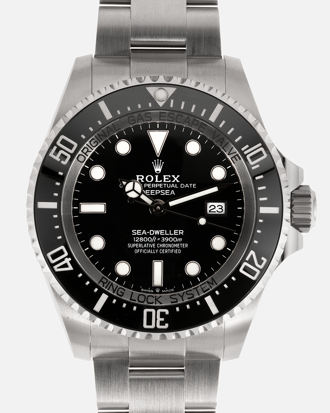 Brand: Rolex Year: 2018 Model: Deepsea Sea Dweller Reference Number: 126660 Material: Stainless Steel Movement: Rolex Cal. 3235, Self-Winding Case Diameter: 44mm Bracelet / Strap: Rolex 904L Steel Oyster Bracelet with Fliplock and Glidelock Extension System 