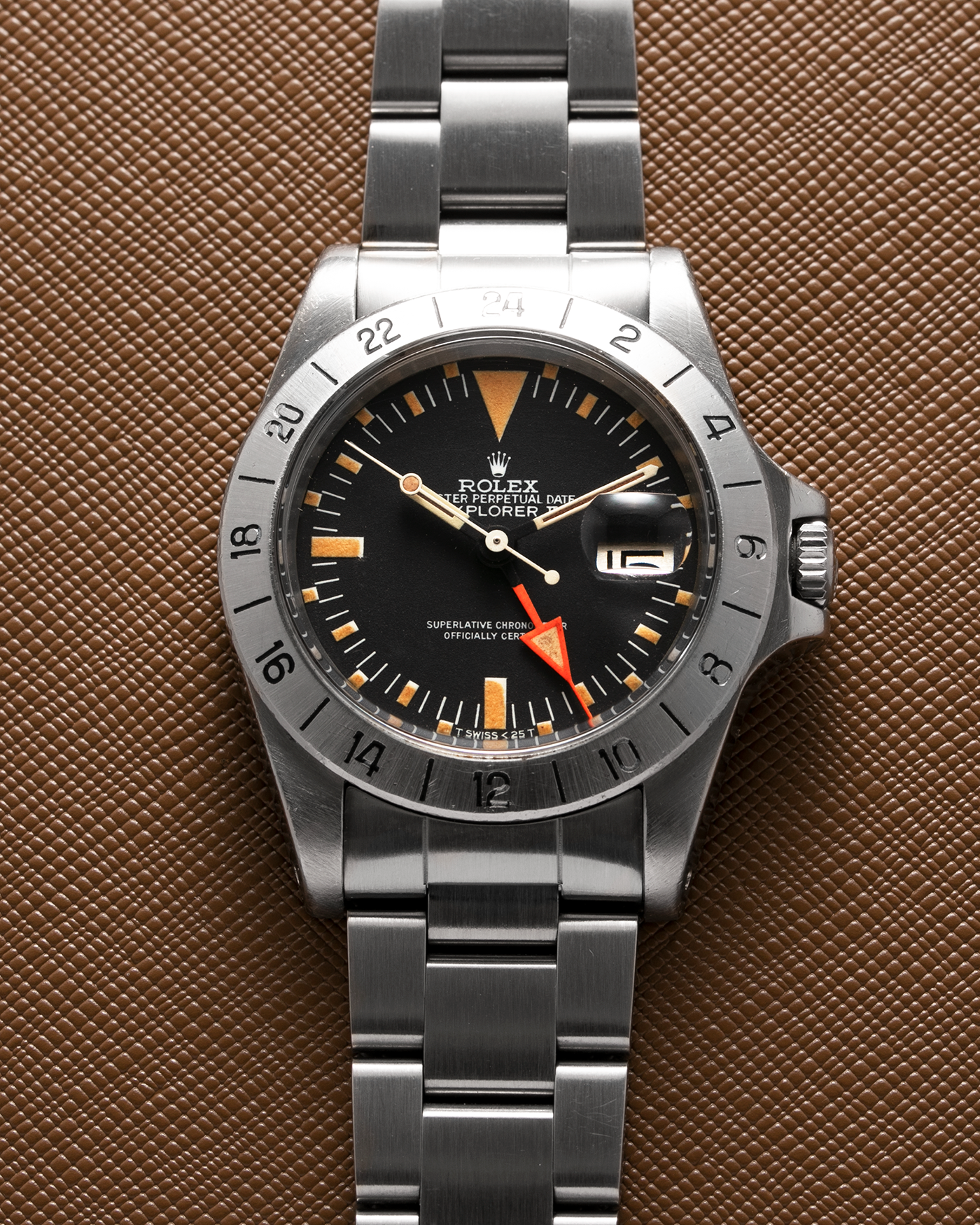 Explorer ii 2025 lug width