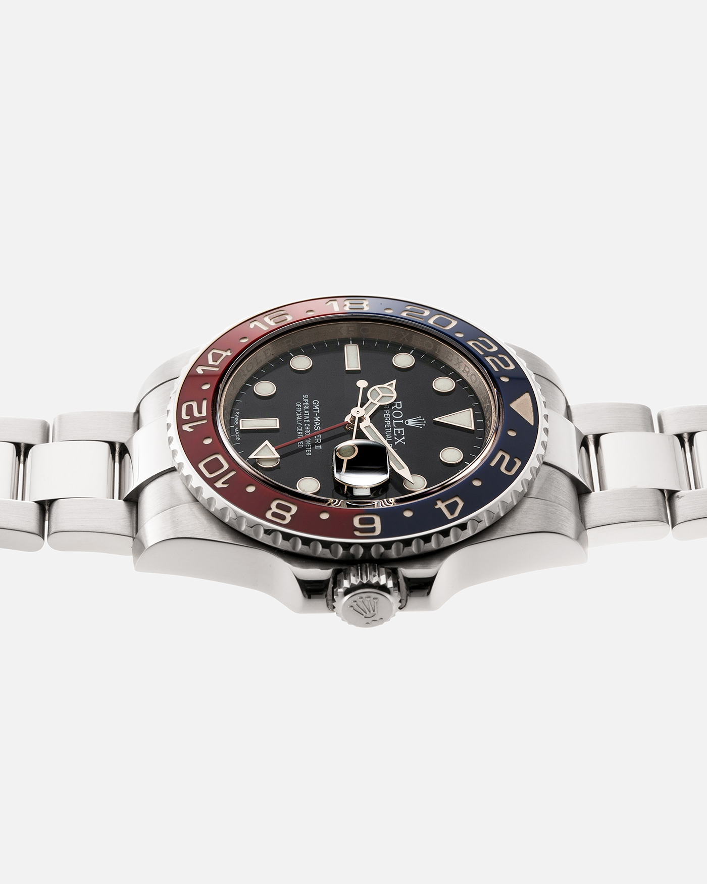 Brand: Rolex Year: 2015 Model: GMT-Master II Reference Number: 116719 Material: 18k White Gold Movement: In-house Rolex Cal. 3186 Case Diameter: 40mm Bracelet: Rolex 18k White Gold Oyster Bracelet