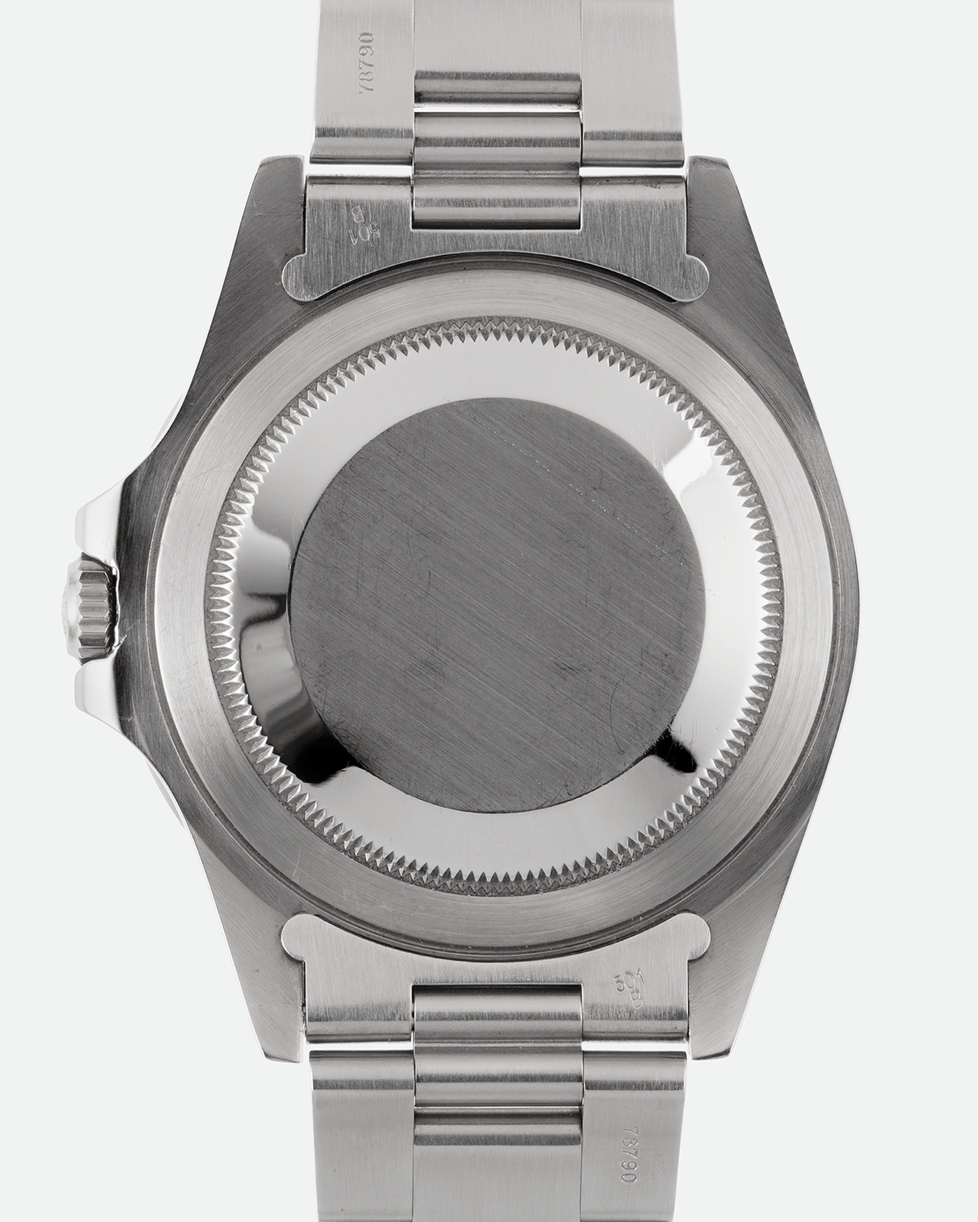 Brand: Rolex Year: 1999 Model: GMT-Master Reference Number: 16700 Serial Number: U Serial Material: Stainless Steel Movement: Cal. 3175 Case Diameter: 40mm Lug Width: 20mm Bracelet: Rolex 78790 Bracelet with 501B Endlinks