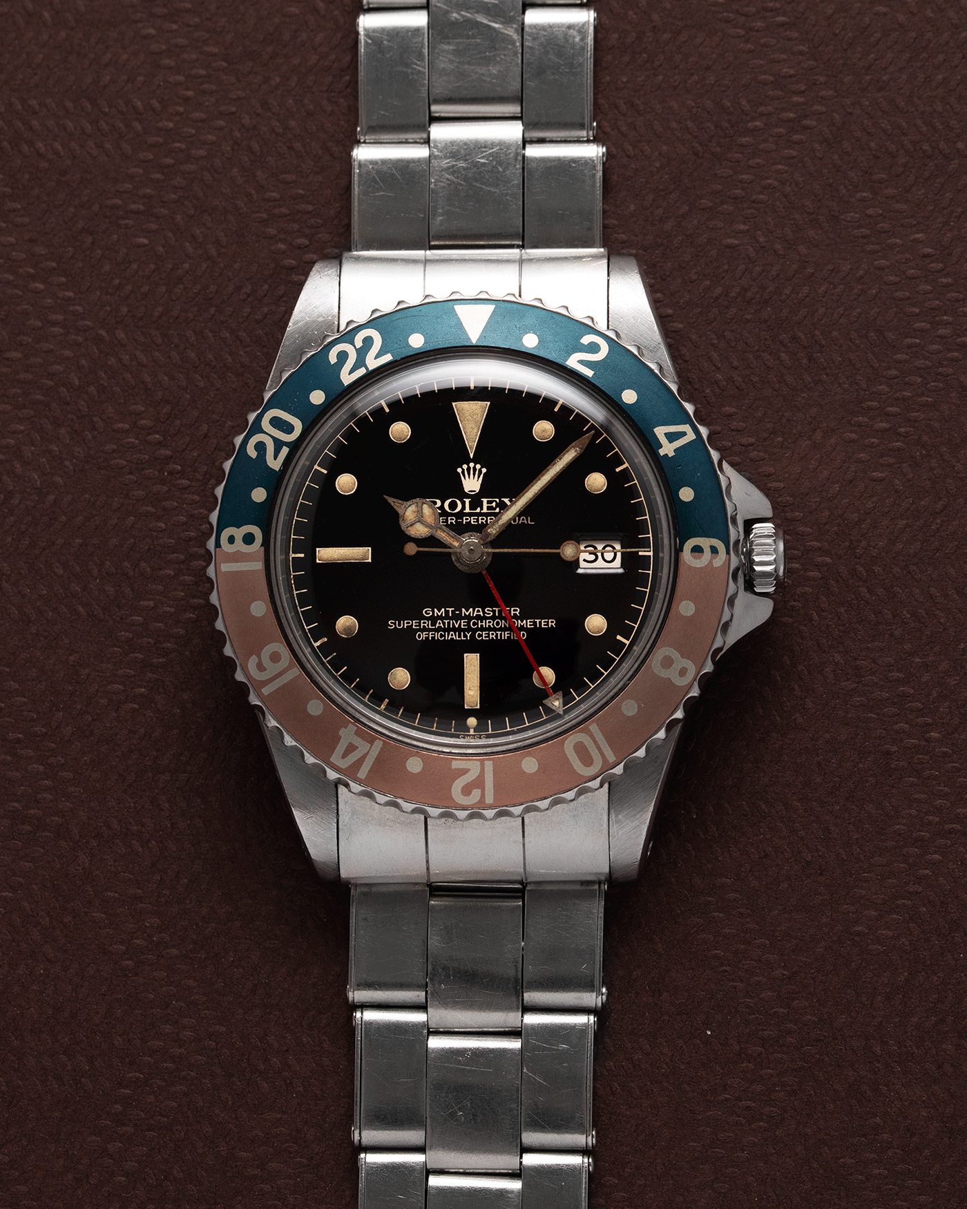 Brand: Rolex Year: 1963 Model: GMT-Master Reference Number: 1675 Serial Number: 87XXXX Material: Stainless Steel Movement: Cal. 1565 Case Diameter: 40mm Lug Width: 20mm Bracelet/Strap: Stainless Steel Rolex C&I Riveted Elastic Bracelet