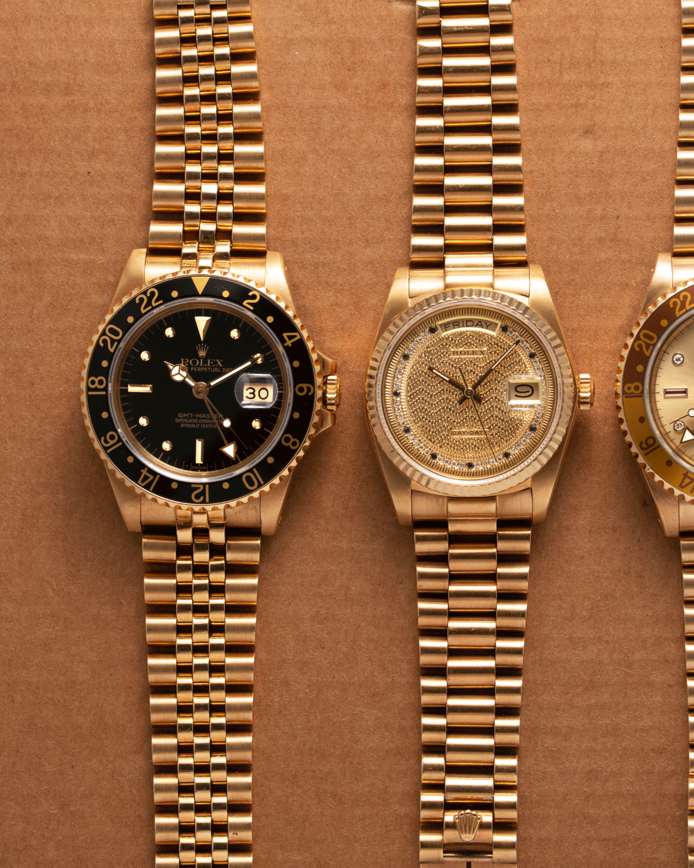 Brand: Rolex Year: 1985 Model: GMT-Master Reference Number: 1675 Serial Number: 8.7 mil Material: 18k Yellow Gold Movement: Cal. 1570 Case Diameter: 40mm Lug Width: 20mm Strap: 18k Yellow Gold Rolex 8386 Jubilee Bracelet with ’47’ End Links