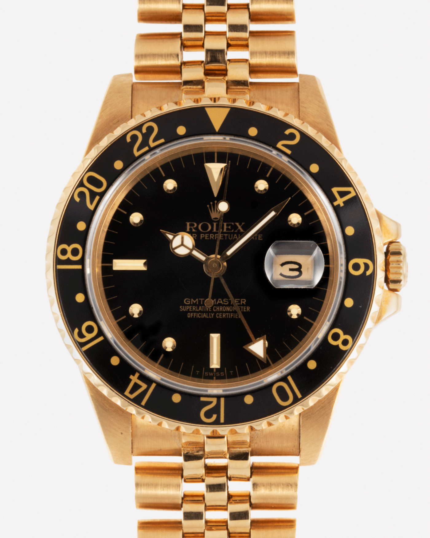 Brand: Rolex Year: 1985 Model: GMT-Master Reference Number: 1675 Serial Number: 8.7 mil Material: 18k Yellow Gold Movement: Cal. 1570 Case Diameter: 40mm Lug Width: 20mm Strap: 18k Yellow Gold Rolex 8386 Jubilee Bracelet with ’47’ End Links