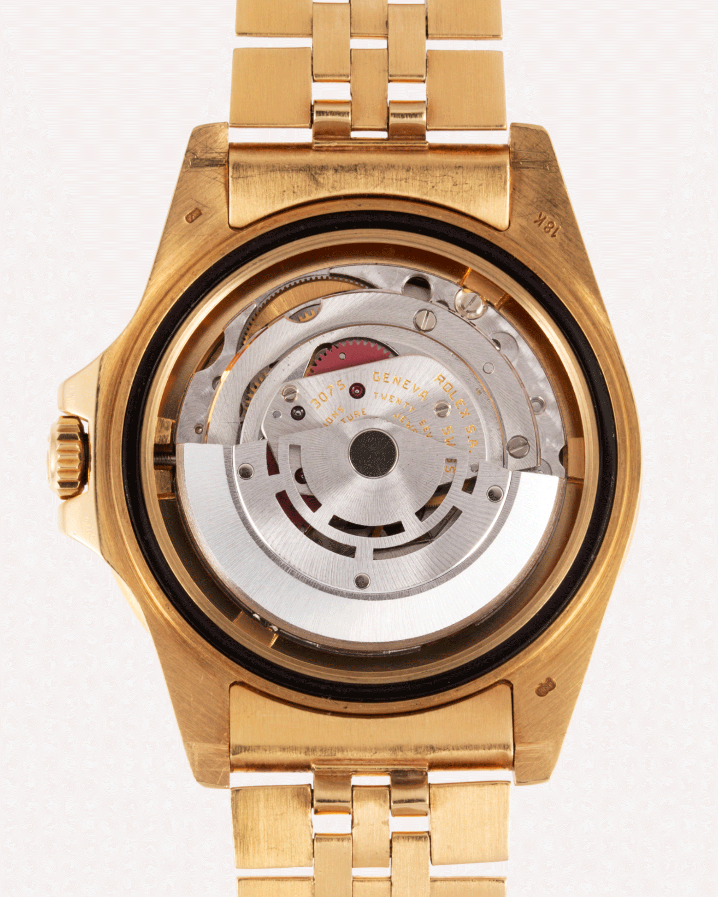 Brand: Rolex Year: 1985 Model: GMT-Master Reference Number: 1675 Serial Number: 8.7 mil Material: 18k Yellow Gold Movement: Cal. 1570 Case Diameter: 40mm Lug Width: 20mm Strap: 18k Yellow Gold Rolex 8386 Jubilee Bracelet with ’47’ End Links