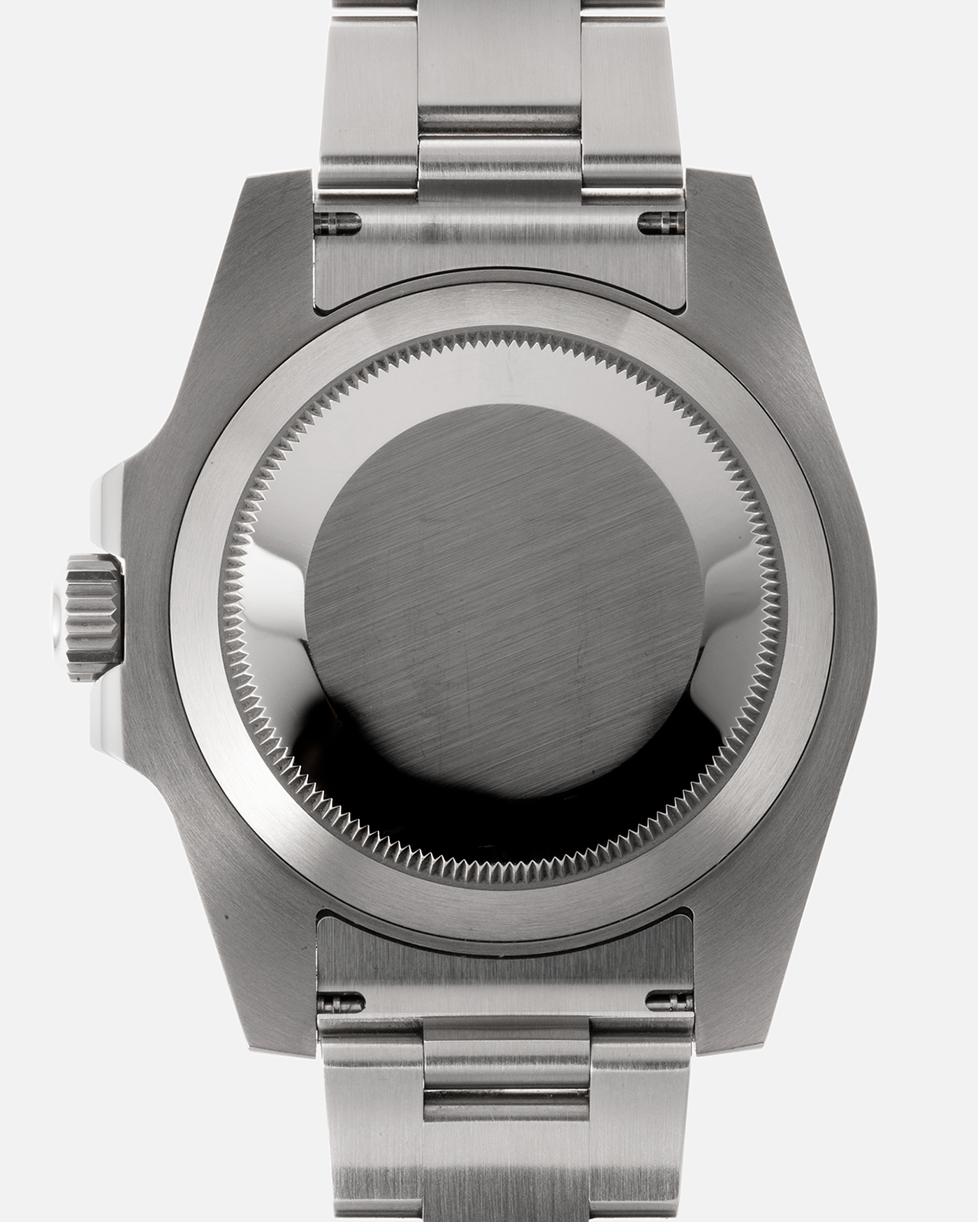 Brand: Rolex Year: 2017 Model: Submariner Reference Number: 116610LN Serial Number: Random Serial Material: Stainless Steel Movement: Cal. 3135 Case Diameter: 40mm Lug Width: 20mm Bracelet/Strap: Stainless Steel Rolex Oyster Bracelet