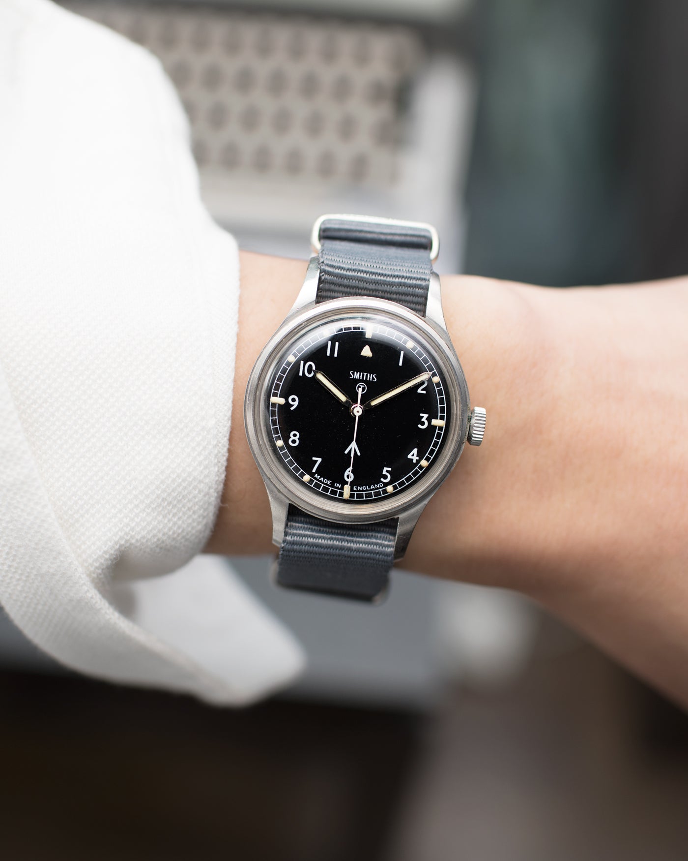 Smiths w10 Clearance