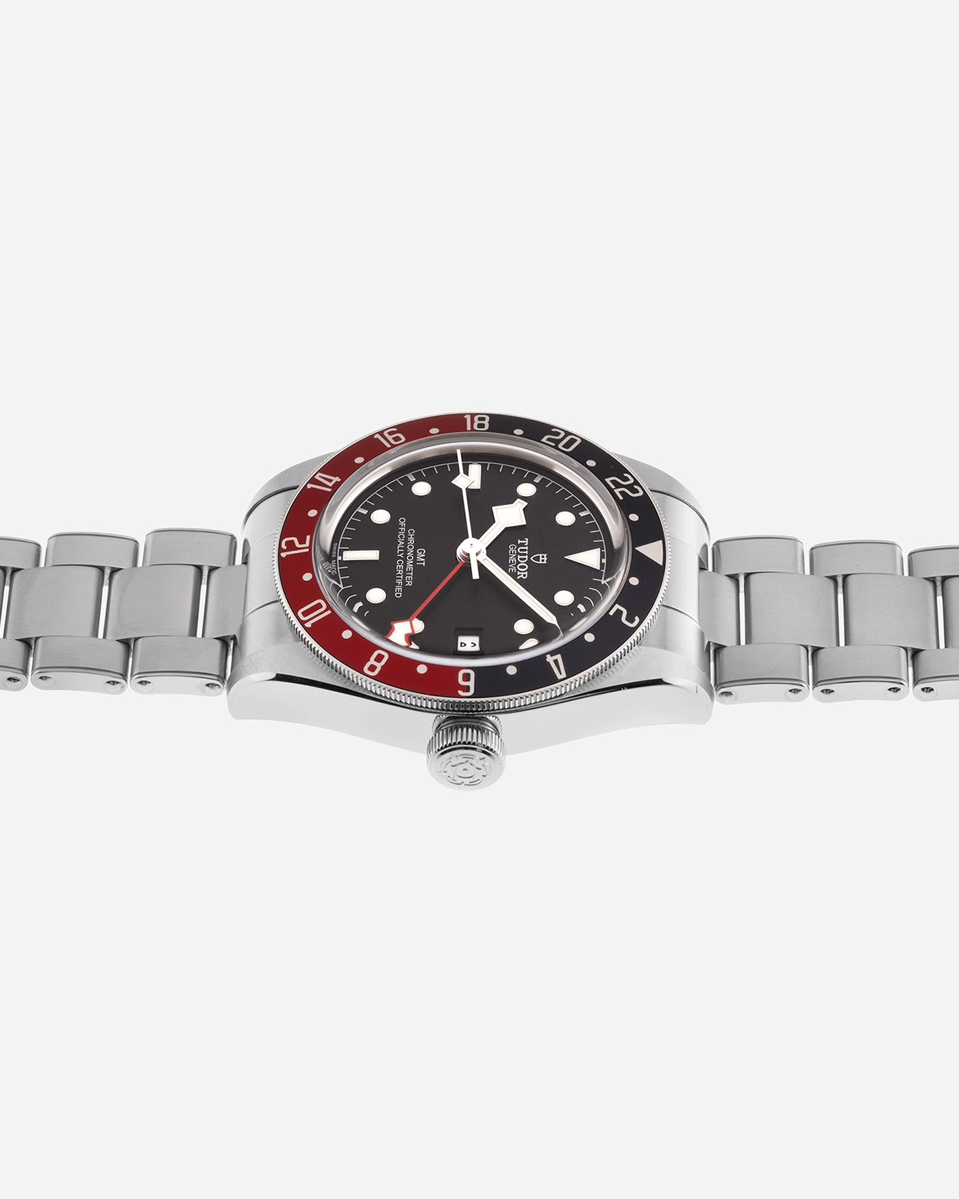 Brand: Tudor Year: 2020 Model: Black Bay GMT Reference Number: 79830RB Material: Stainless Steel Movement: Cal. MT5652 Case Diameter: 41mm Bracelet: Stainless Steel Tudor Bracelet