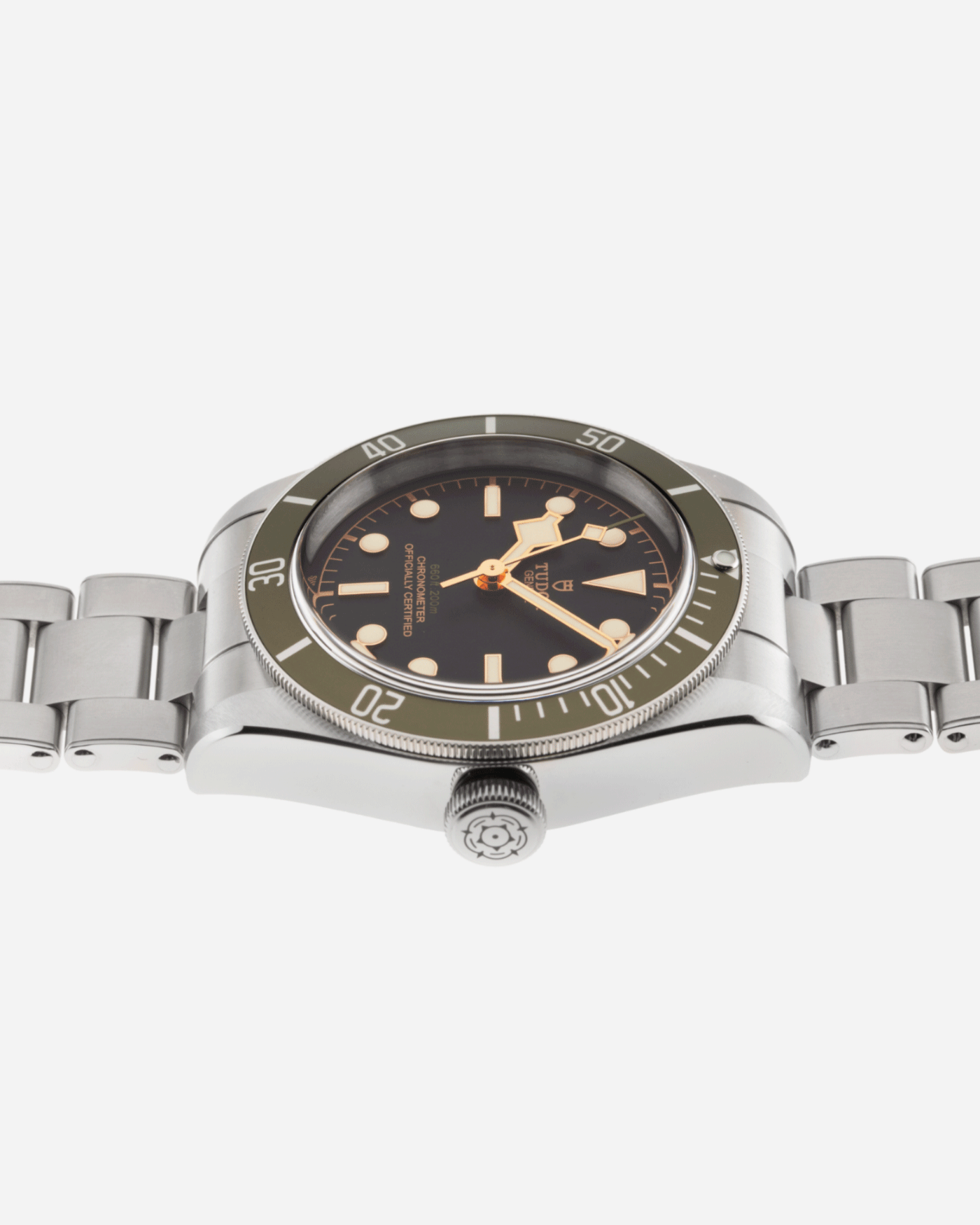Brand: Tudor Year: 2021 Model: Black Bay Harrods Edition Reference Number: 79230G Material: Stainless Steel Movement: in-house self-winding calibre MT5602 Case Diameter: 41mm Bracelet/Strap: Tudor Stainless Steel River Bracelet