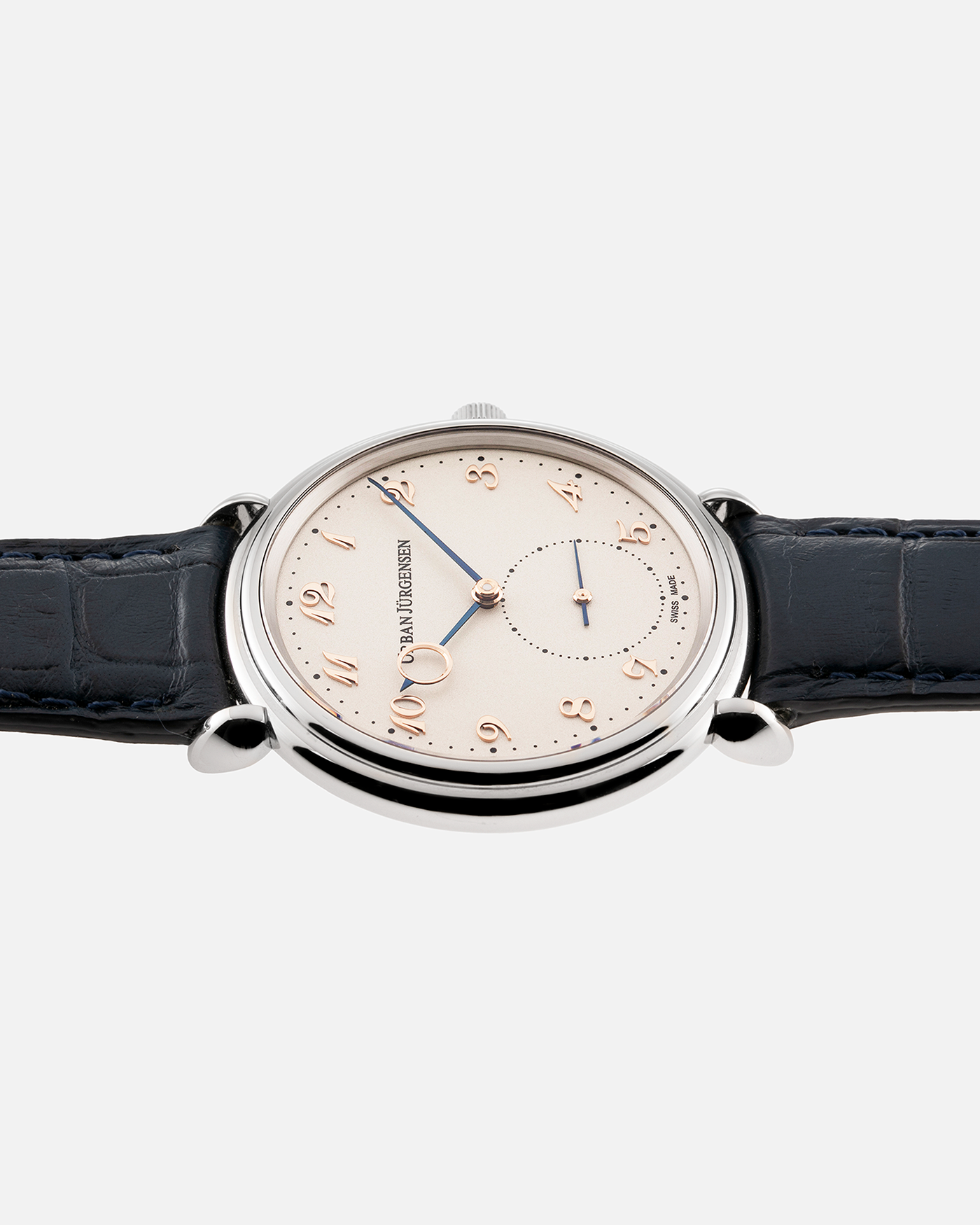 Brand: Urban Jurgensen Year: 2020 Model: Big 8 London Edition Material: Stainless Steel Movement: Frederic Piguet cal. 1160 Case Diameter: 40mm Strap: Urban Jurgensen Navy Blue Alligator with Stainless Steel Tang Buckle