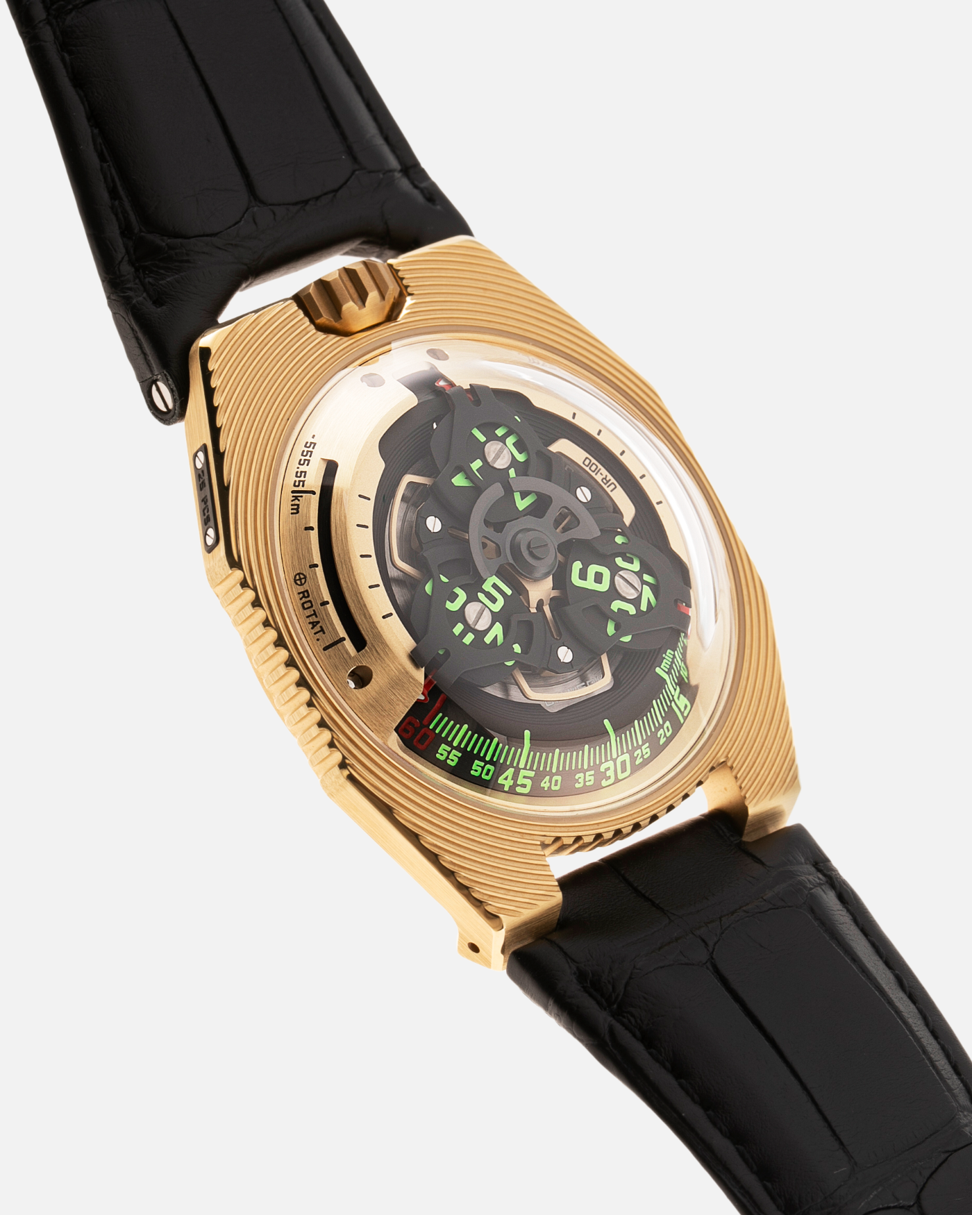 Brand: Urwerk Year: 2021 Model: UR100 Electrum Material: Electrum (Alloy of 20% Silver, Yellow Gold, Copper and Iron) Movement: Urwerk Cal. 12.01 Case Diameter: 41mm Bracelet/Strap: Urwerk Black Alligator Strap
