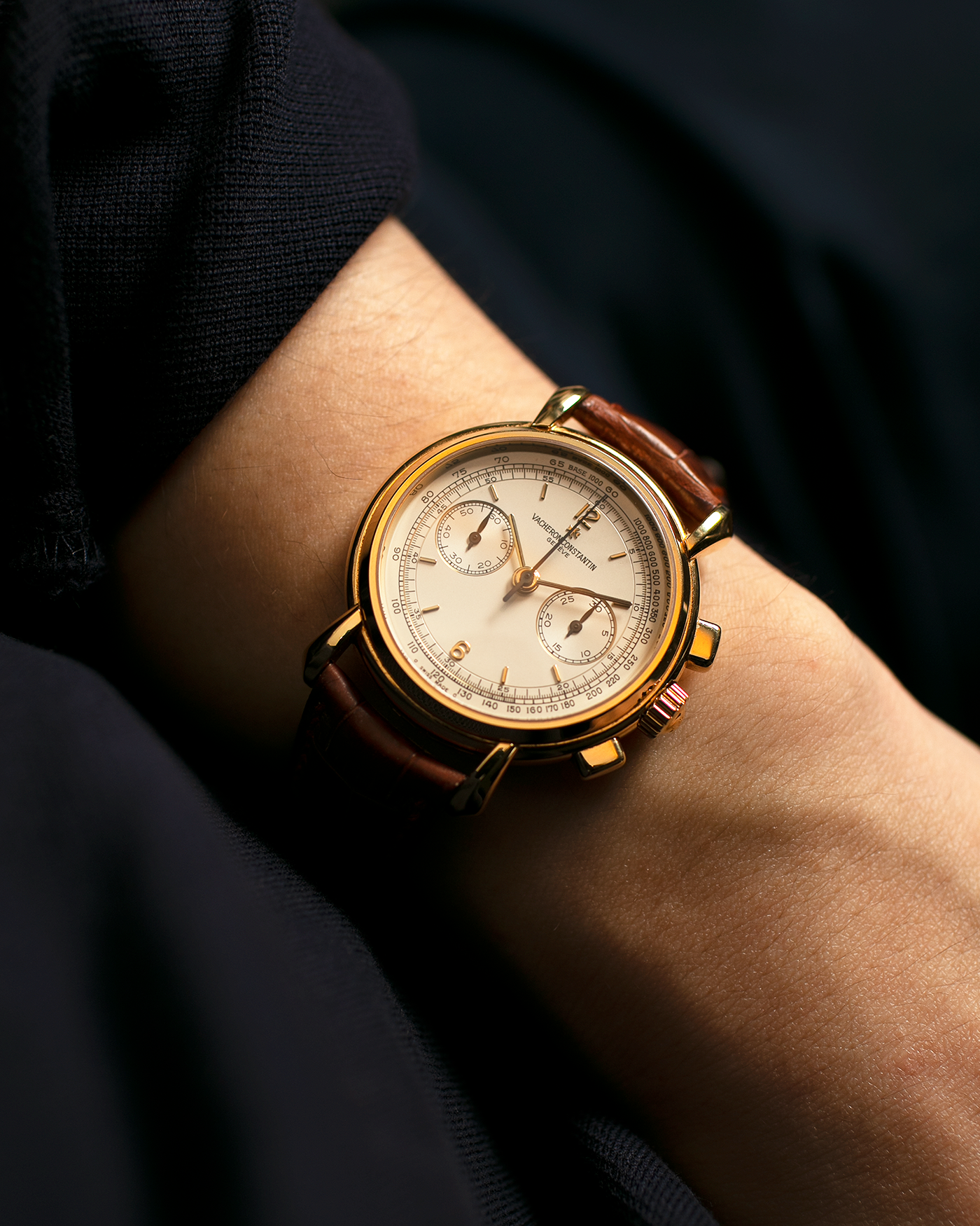 Brand: Vacheron Constantin Year: 2000’s Model: Les Historiques Chronograph Reference Number: 47101 Material: 18-carat Yellow Gold Movement: Lemania 2320 Based Cal. 1141 Case Diameter: 37mm Bracelet: Vacheron Constantin Alligator Brown Leather Strap with Signed 18-carat Yellow Gold Tang Buckle