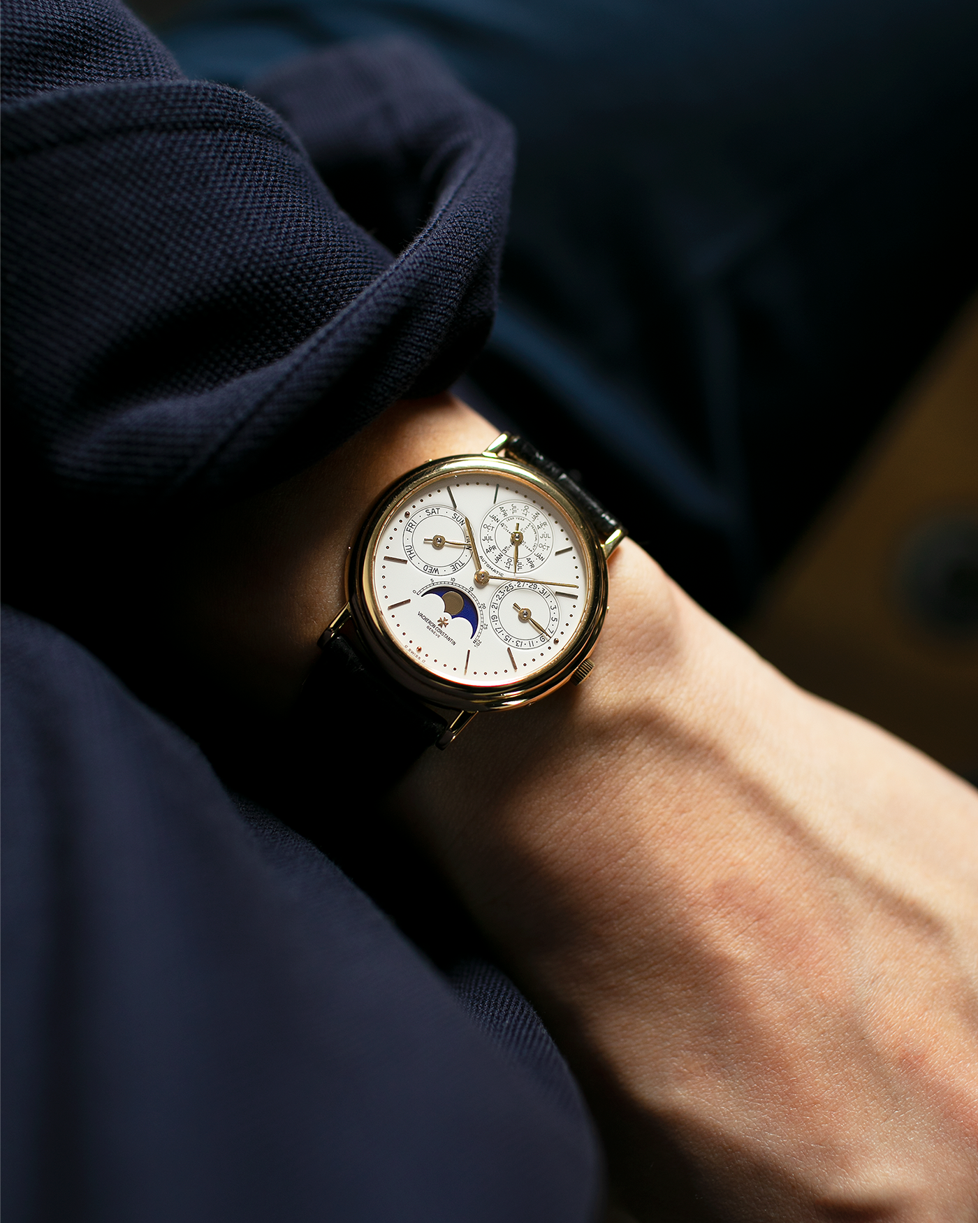 Brand: Vacheron Constantin Year: 1990’s Model: Perpetual Calendar Reference Number: 43031 Material: 18k Yellow Gold Movement: Vacheron Constantin Cal. 1120/2 Case Diameter: 36mm Strap: Black Vacheron Constantin Alligator Strap with 18k Yellow Gold Tang Buckle