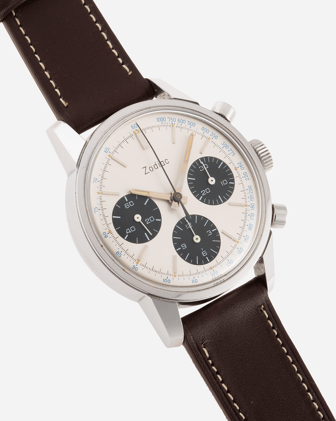 Brand: Zodiac Year: 1960’s Model: Reverse Panda Chronograph Material: Stainless Steel Movement: Valjoux 72 Case Diameter: 36mm Lug Width: 19mm Bracelet/Strap: Molequin Chocolate Brown Smooth Calf